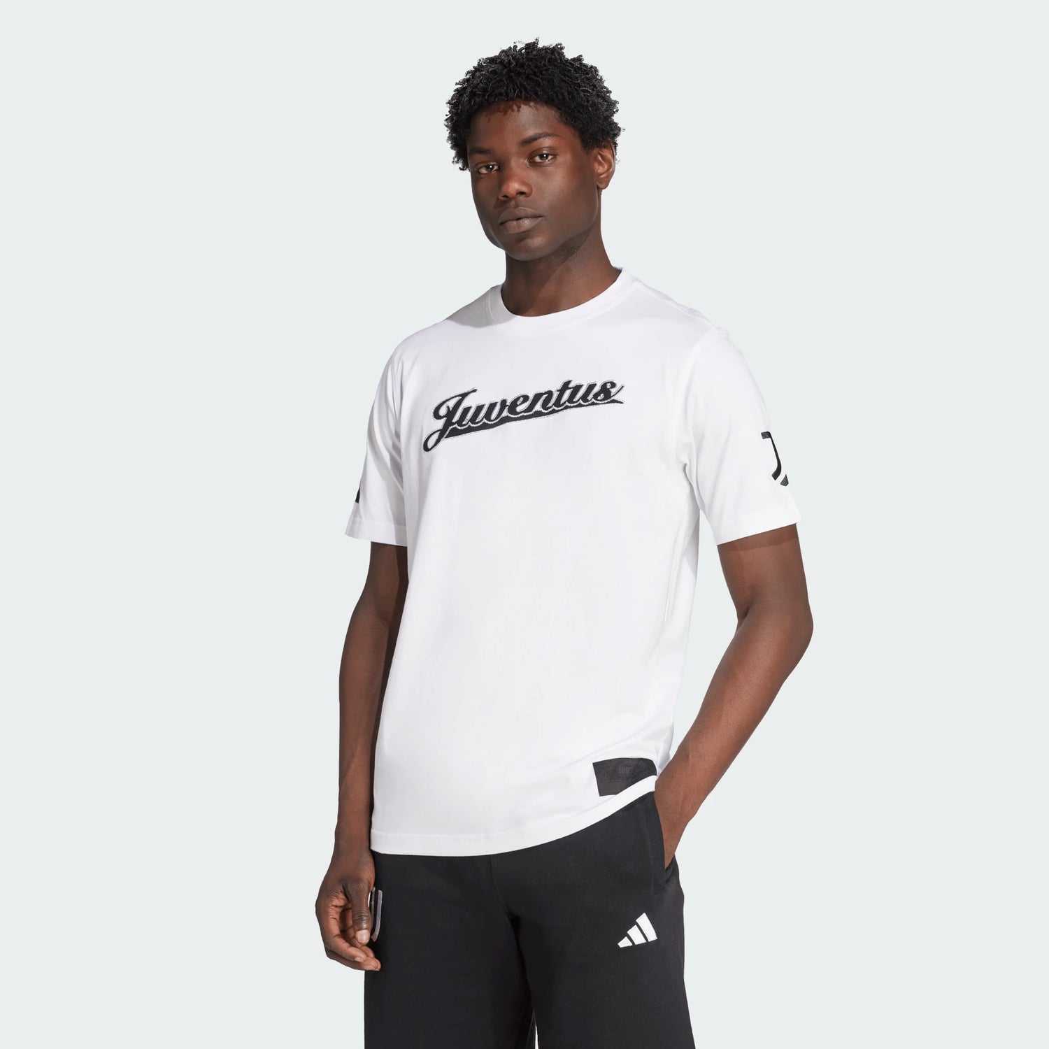 adidas 2025-26 Juventus Men's US Tee (Model - Front)