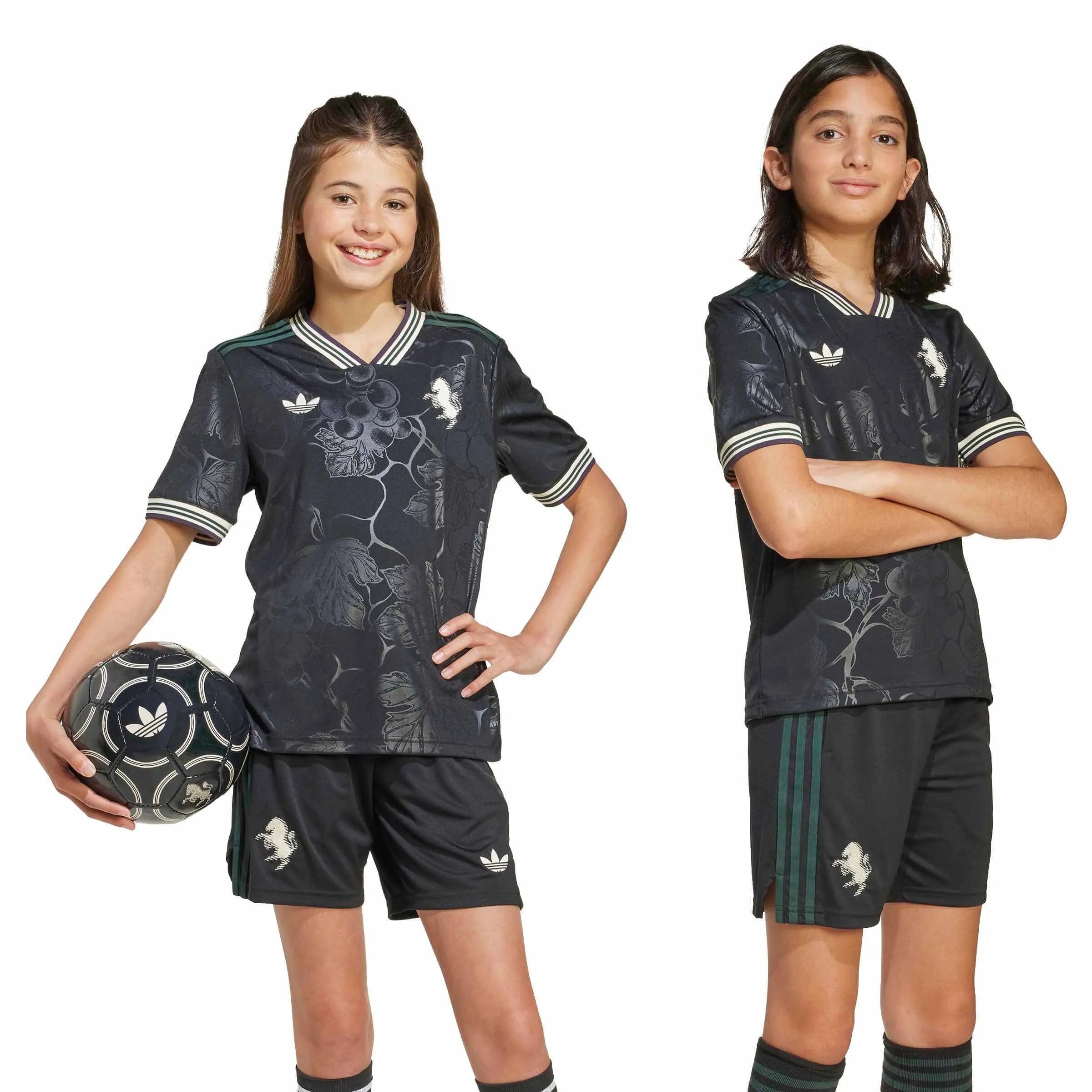adidas 2025-26 Juventus Youth Stadium Third Soccer Jersey (Models - Front)