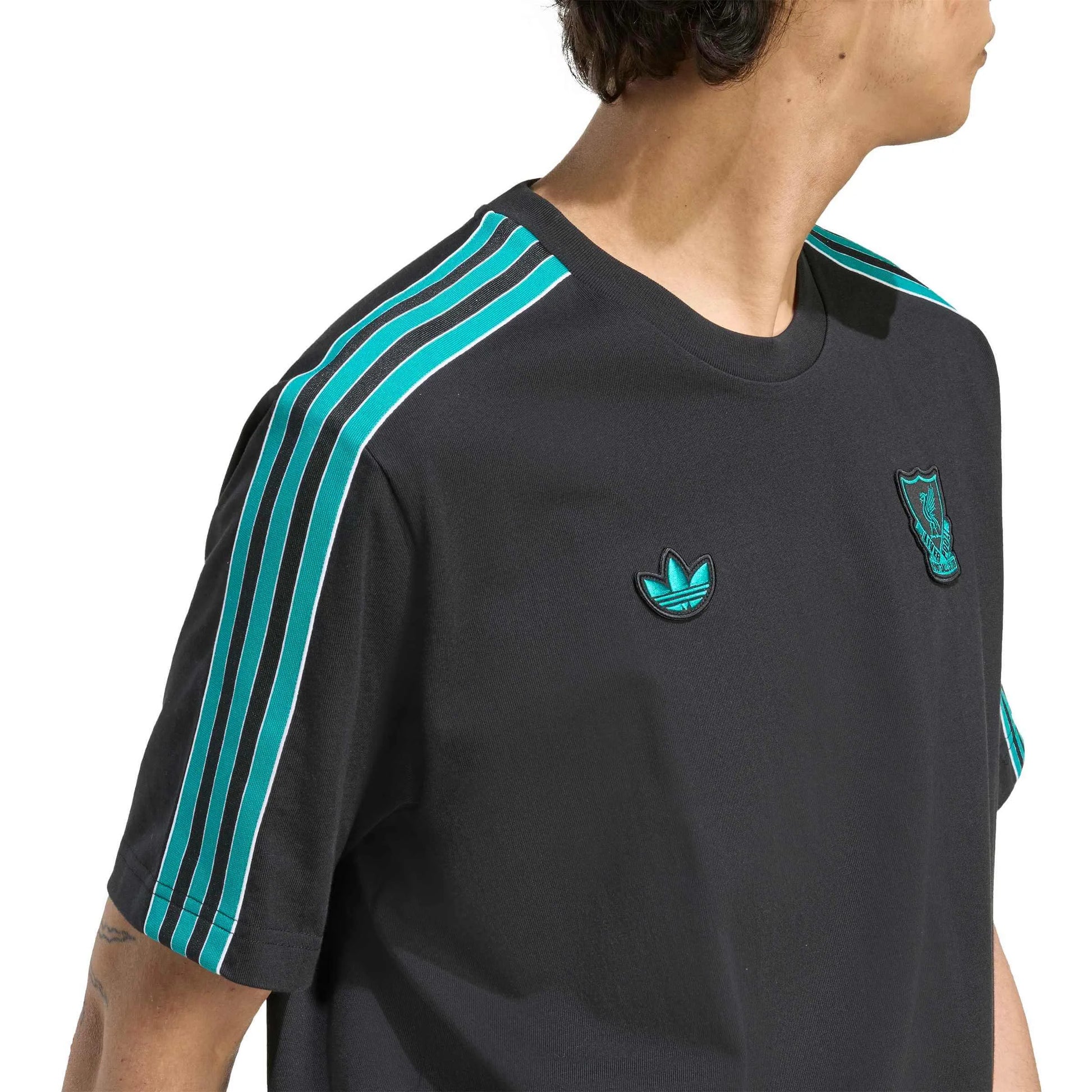 adidas 2025-26 Liverpool Men's Icon Tee (Detail 2)