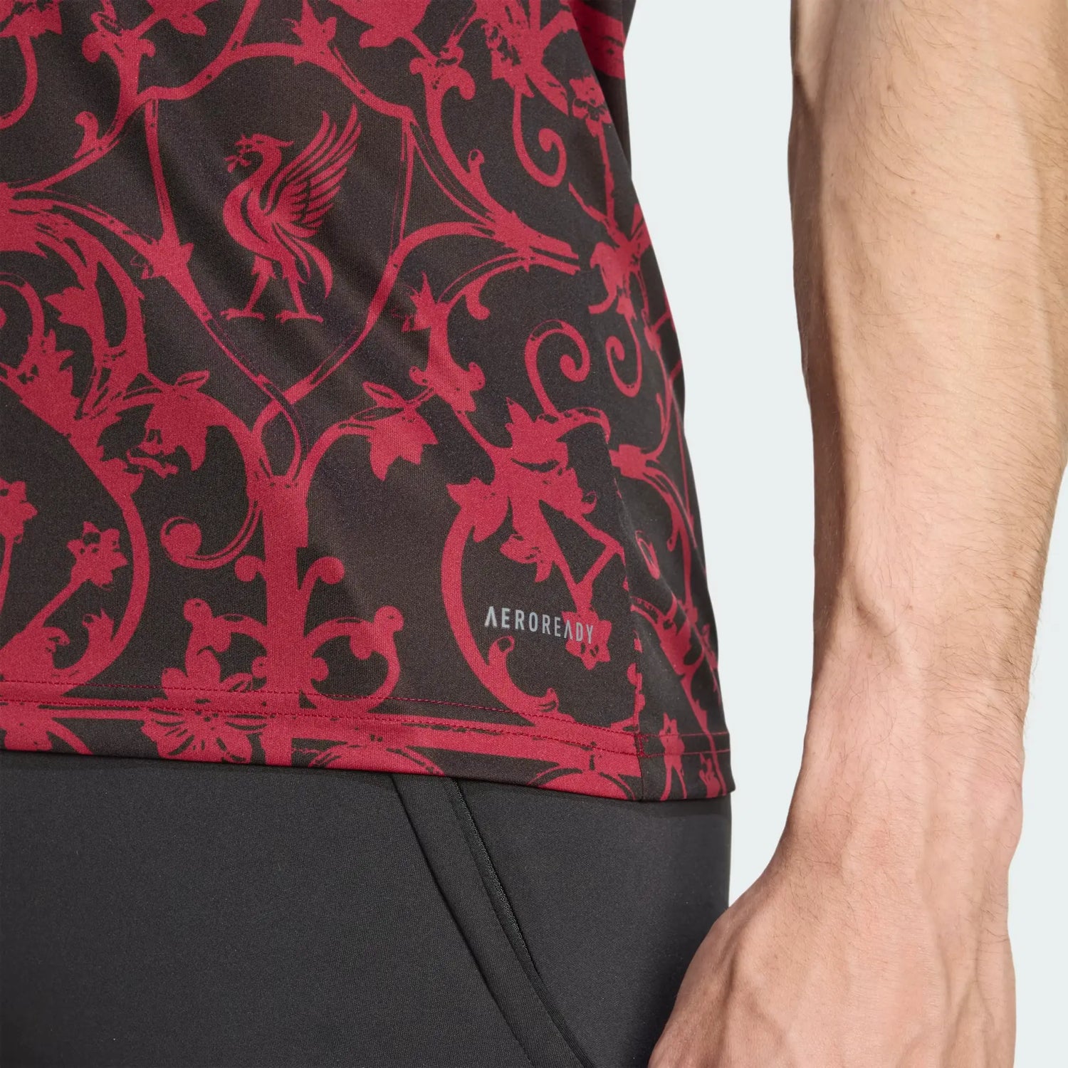 adidas 2025-26 Liverpool Men's Pre-Match Soccer Jersey (Detail 2)