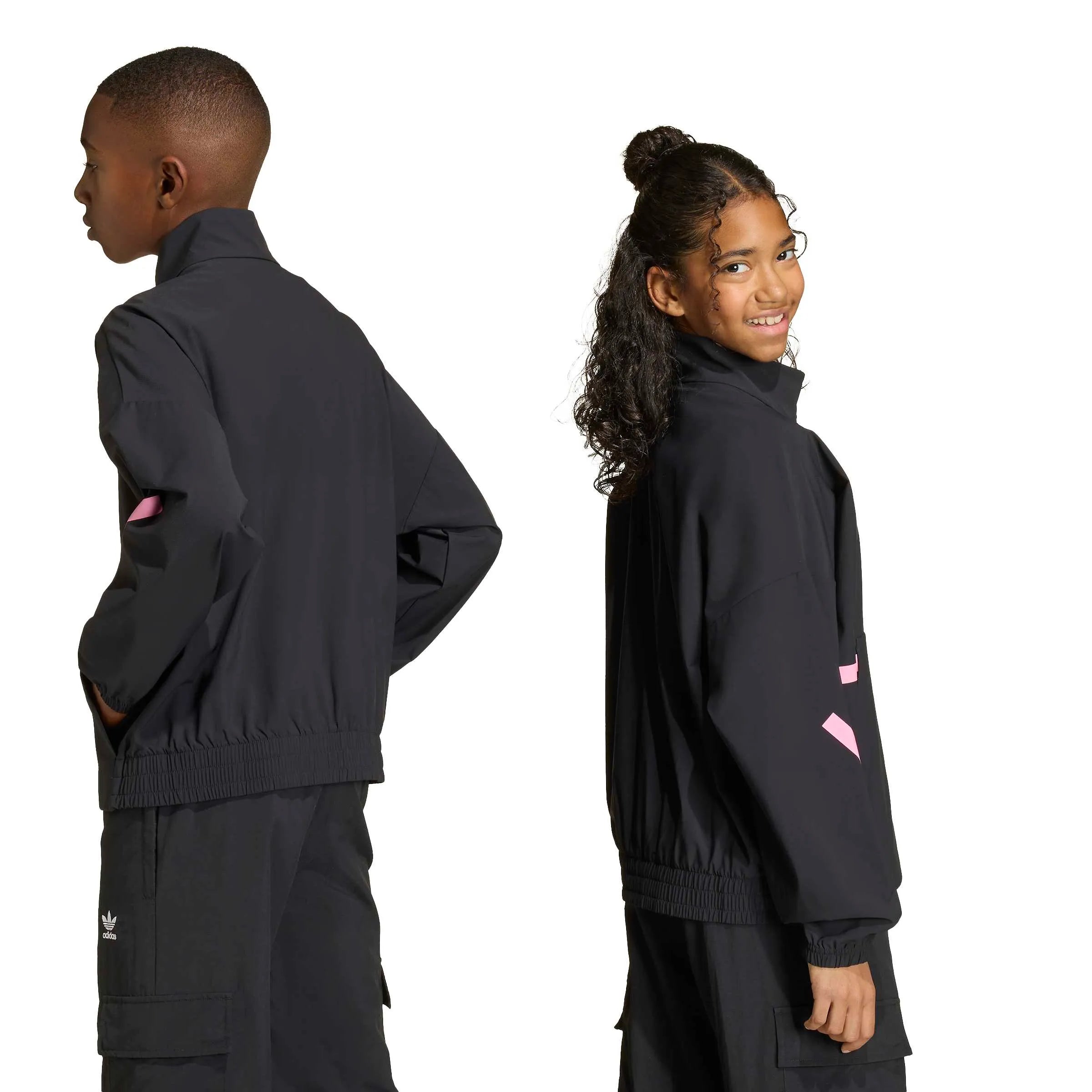 adidas 2025-26 Liverpool Youth Anthem Jacket Black (Models - Back)