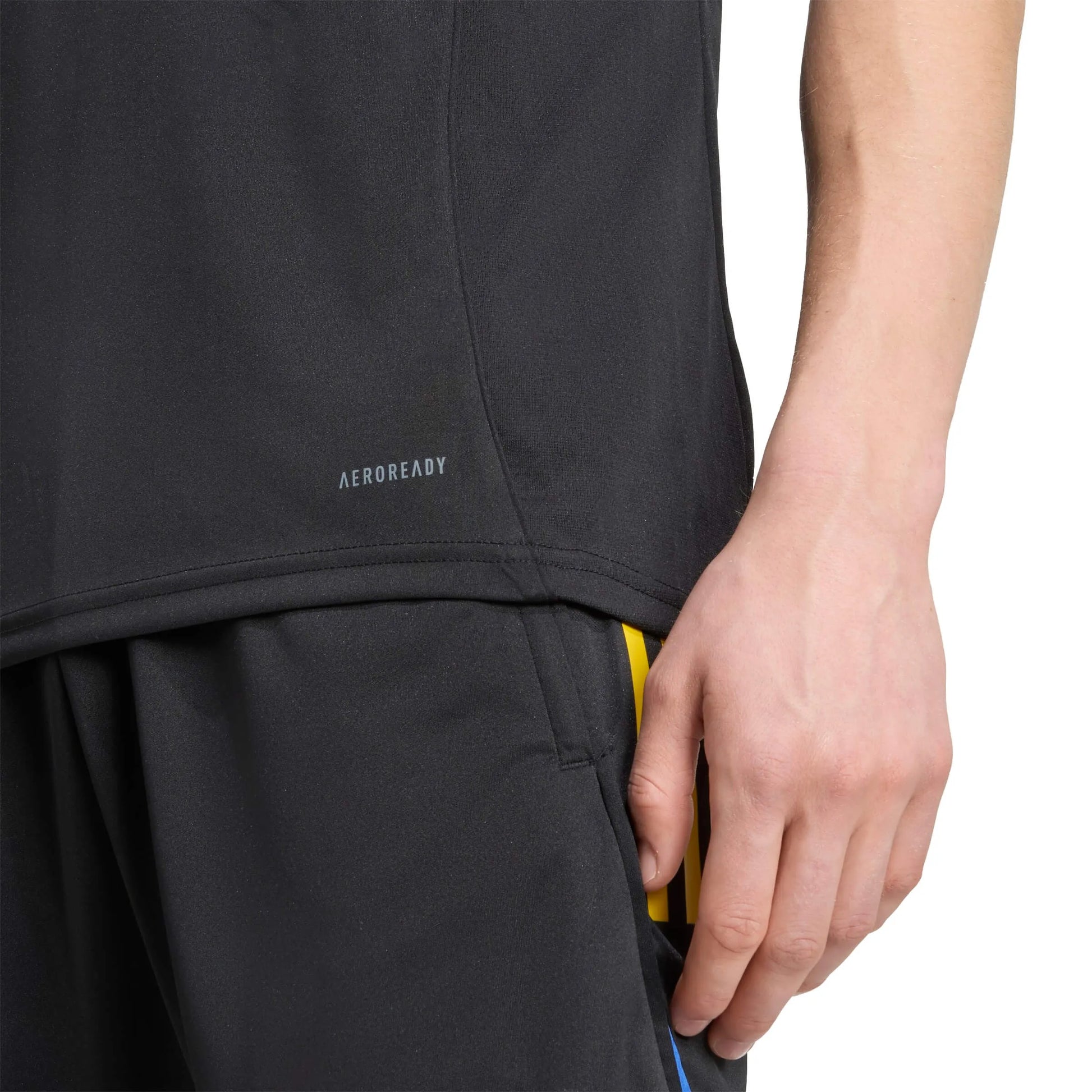 adidas 2025-26 Manchester United Men's EU Training Soccer Jersey (Detail 2)