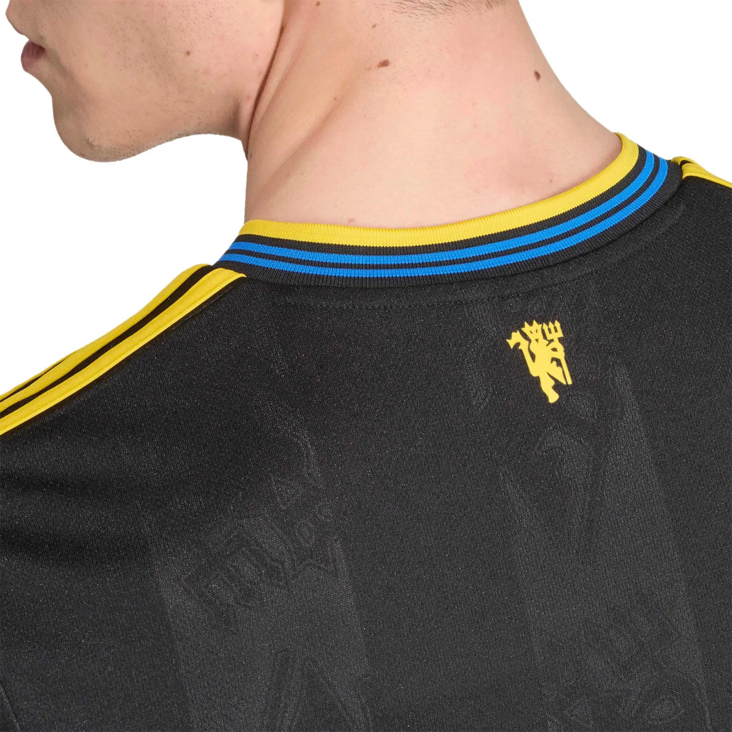 adidas 2025-26 Manchester United Men's Stadium Third Soccer Jersey (Detail 2)