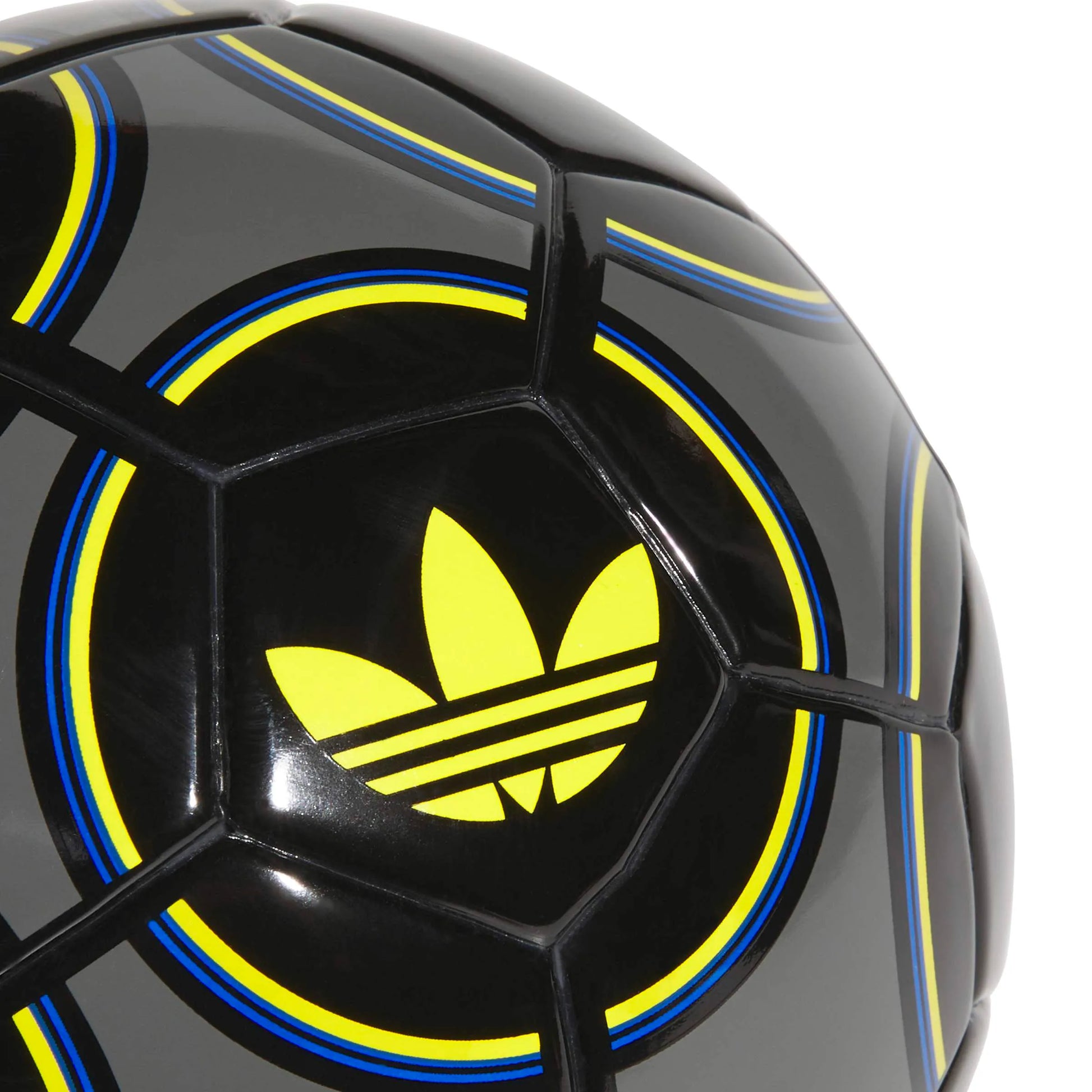 adidas 2025-26 Manchester United Third Club Mini Soccer Ball (Detail 1)