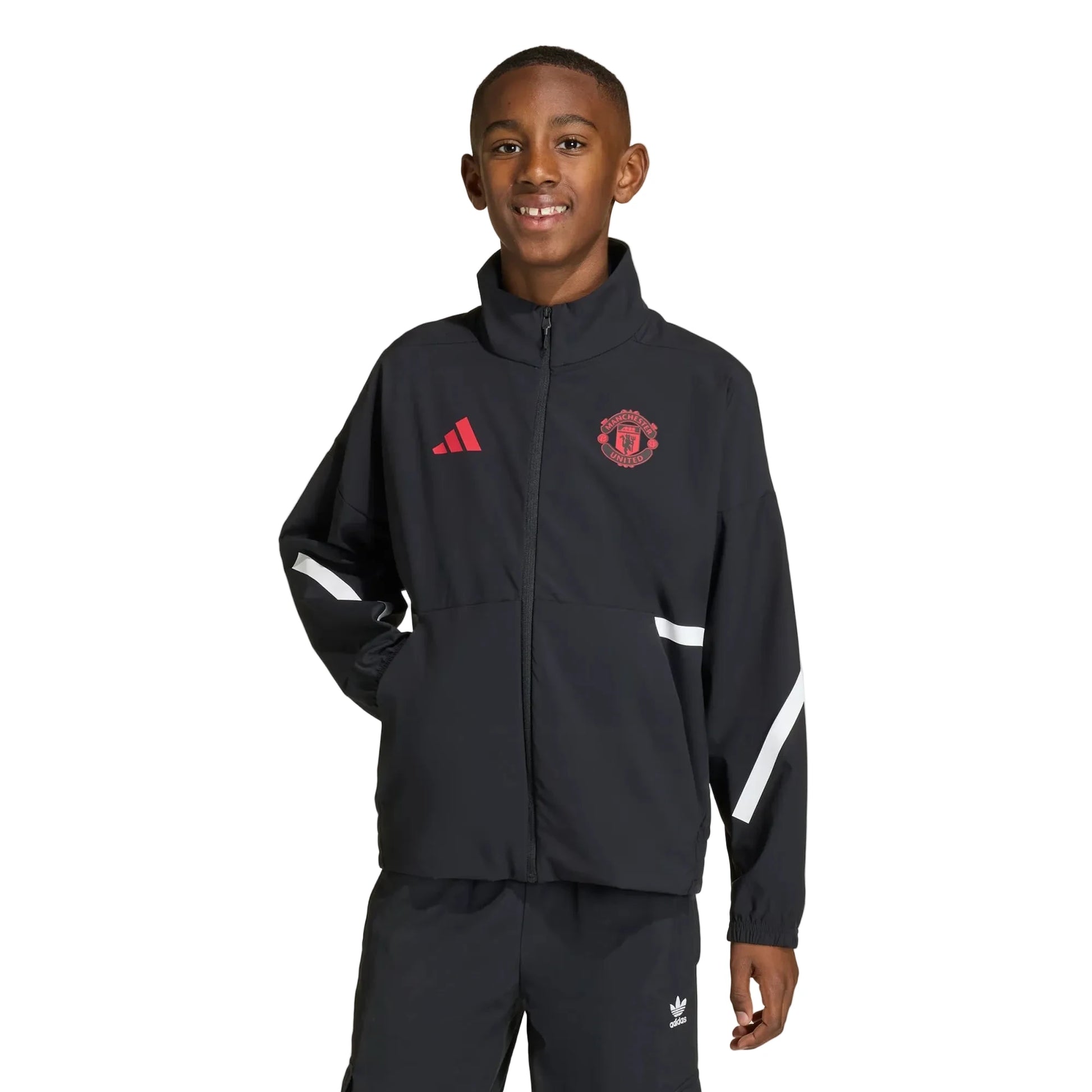 adidas 2025-26 Manchester United Youth Anthem Jacket Black (Model - Front)