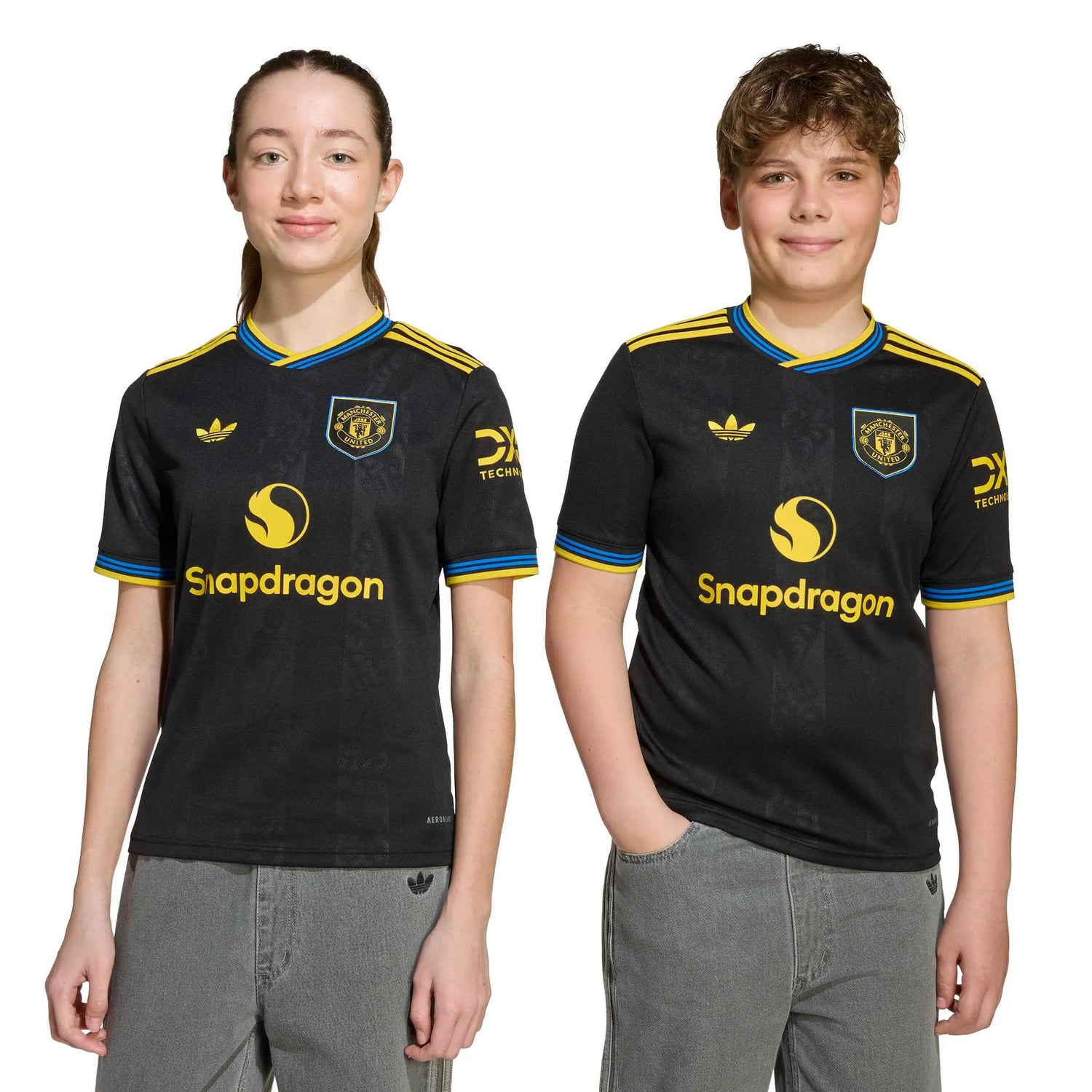 adidas 2025-26 Manchester United Youth Third Soccer Jersey (Models - Front)
