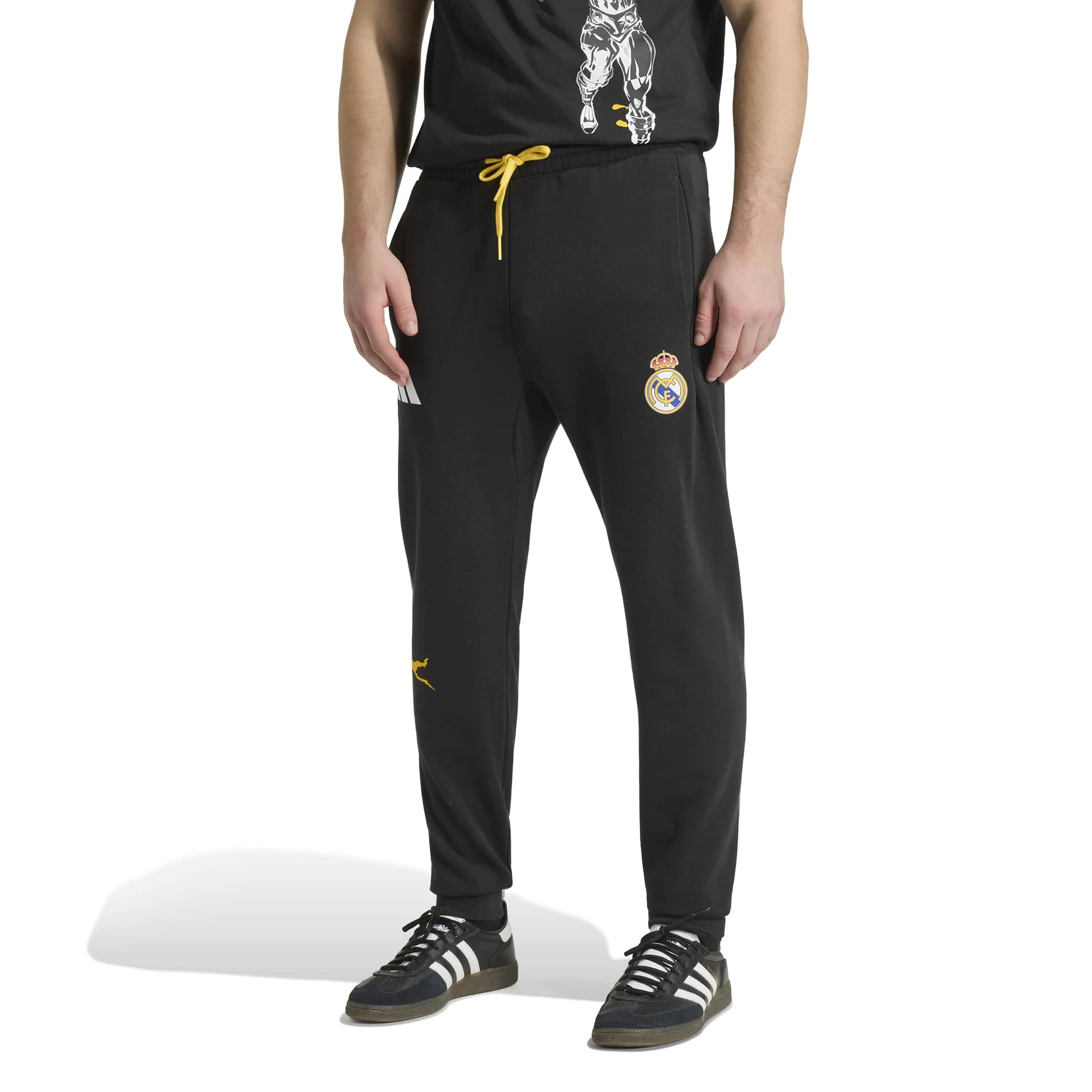 adidas 2025-26 Real Madrid Men's Avengers Pants (Model - Front)