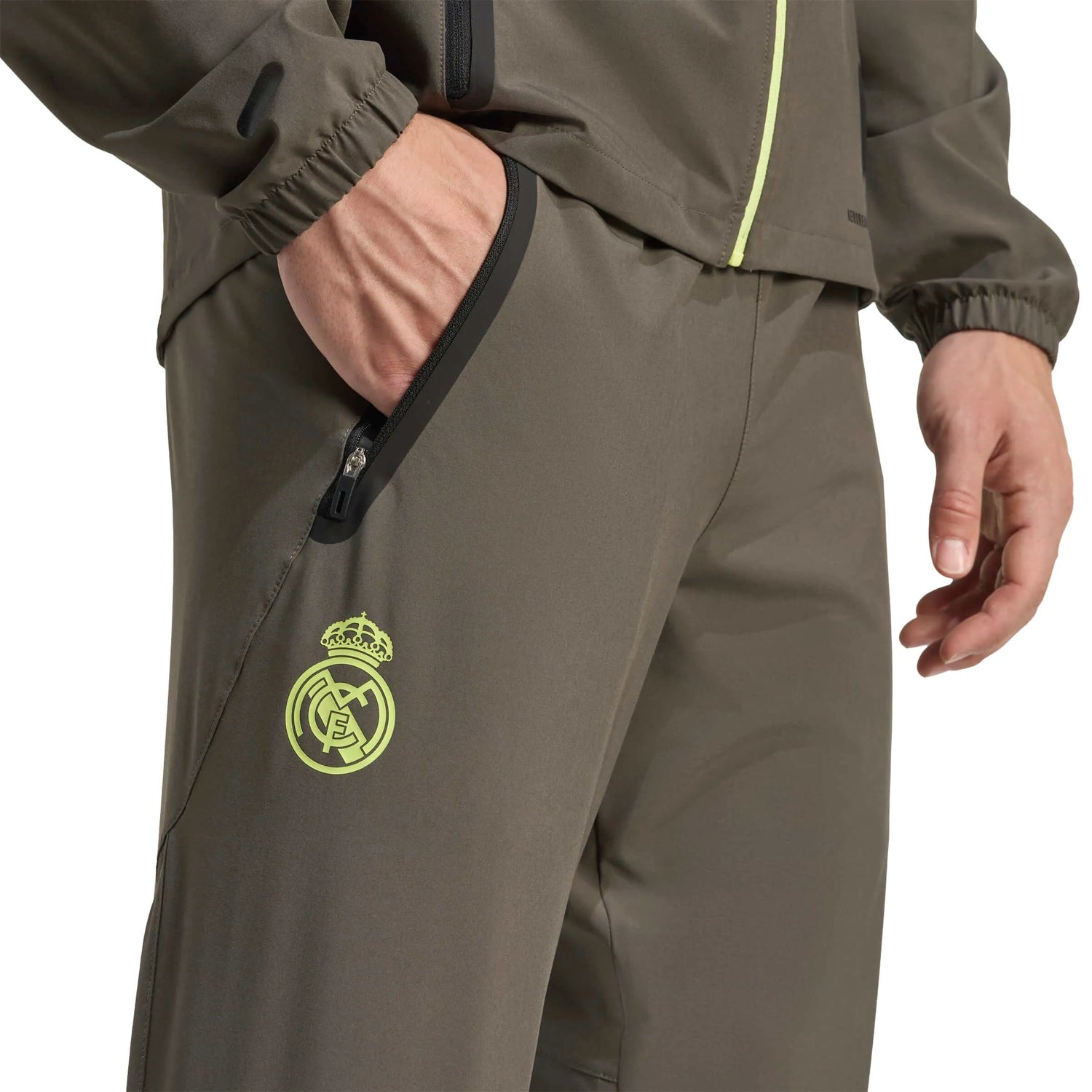 adidas 2025-26 Real Madrid Men's Tiro 25 Competition Vis Tech Travel Pants