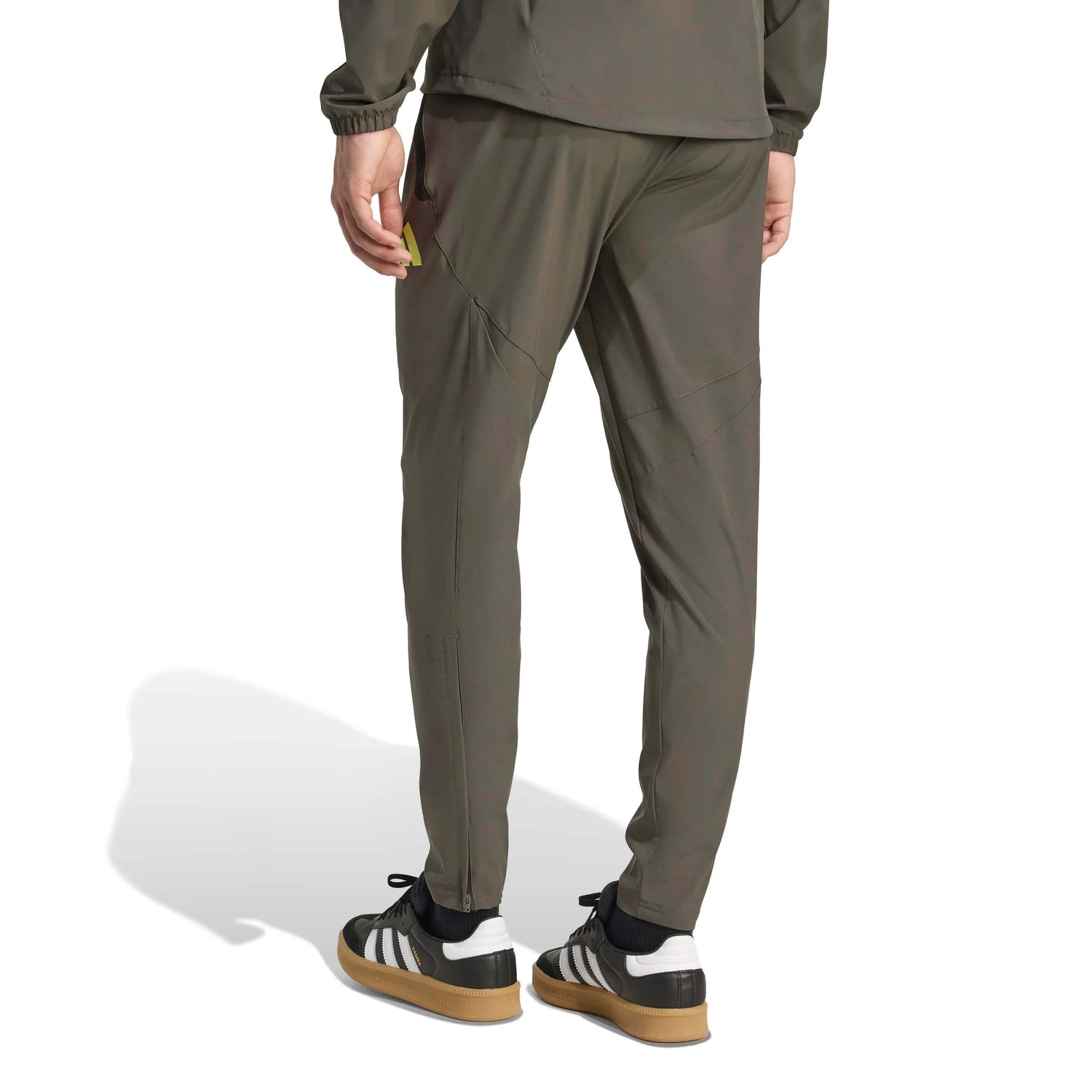 adidas 2025-26 Real Madrid Men's Tiro 25 Competition Vis Tech Travel Pants