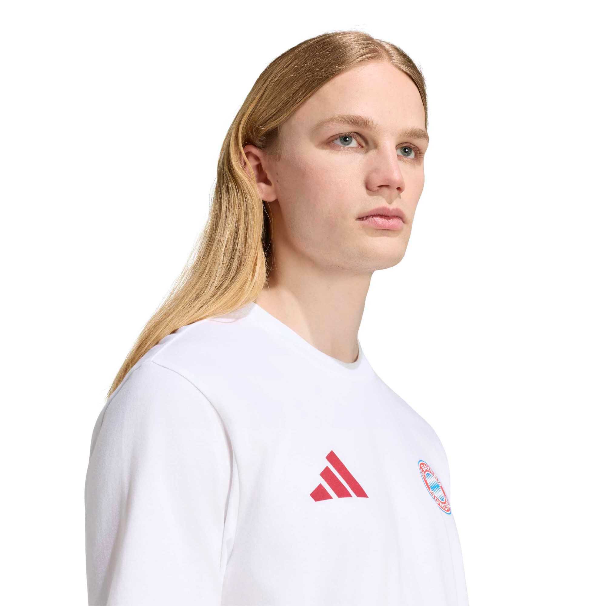 adidas 2026-27 Bayern Munich Men's Anthem Graphic Tee (Detail 2)