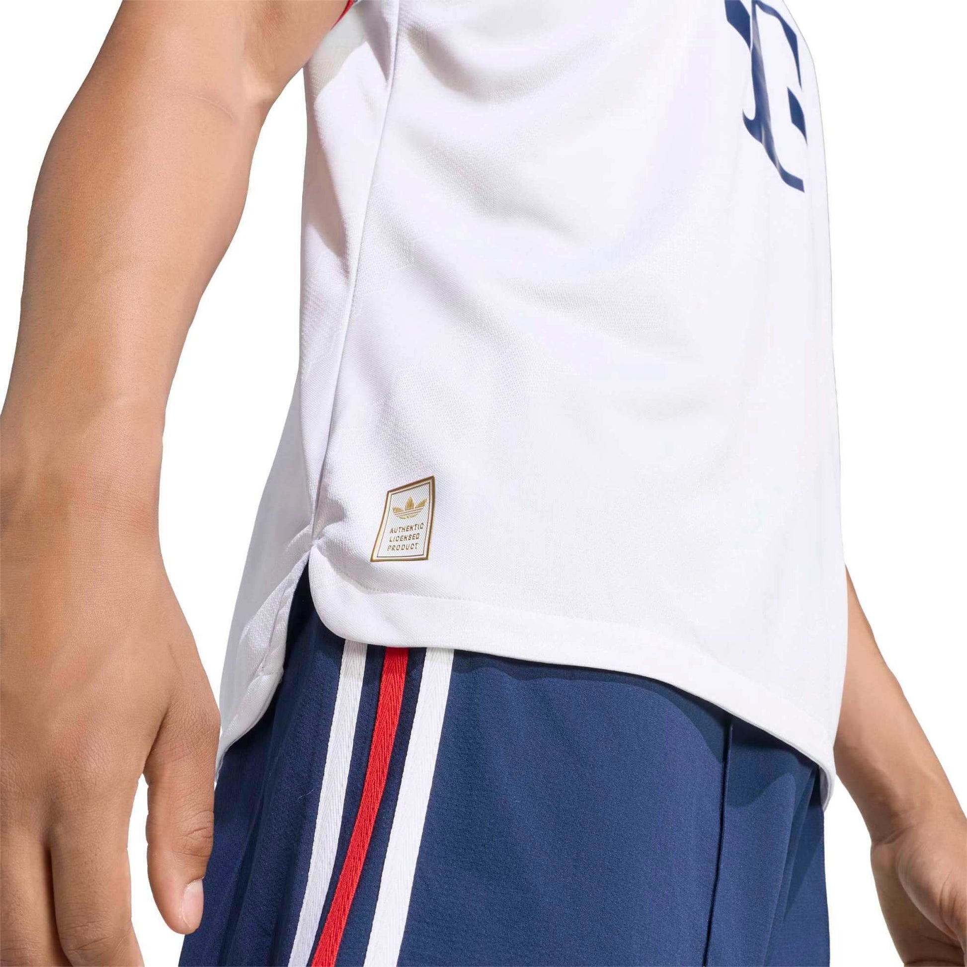 adidas 2026-27 Bayern Munich Men's Authentic Away Soccer Jersey (Detail 2)