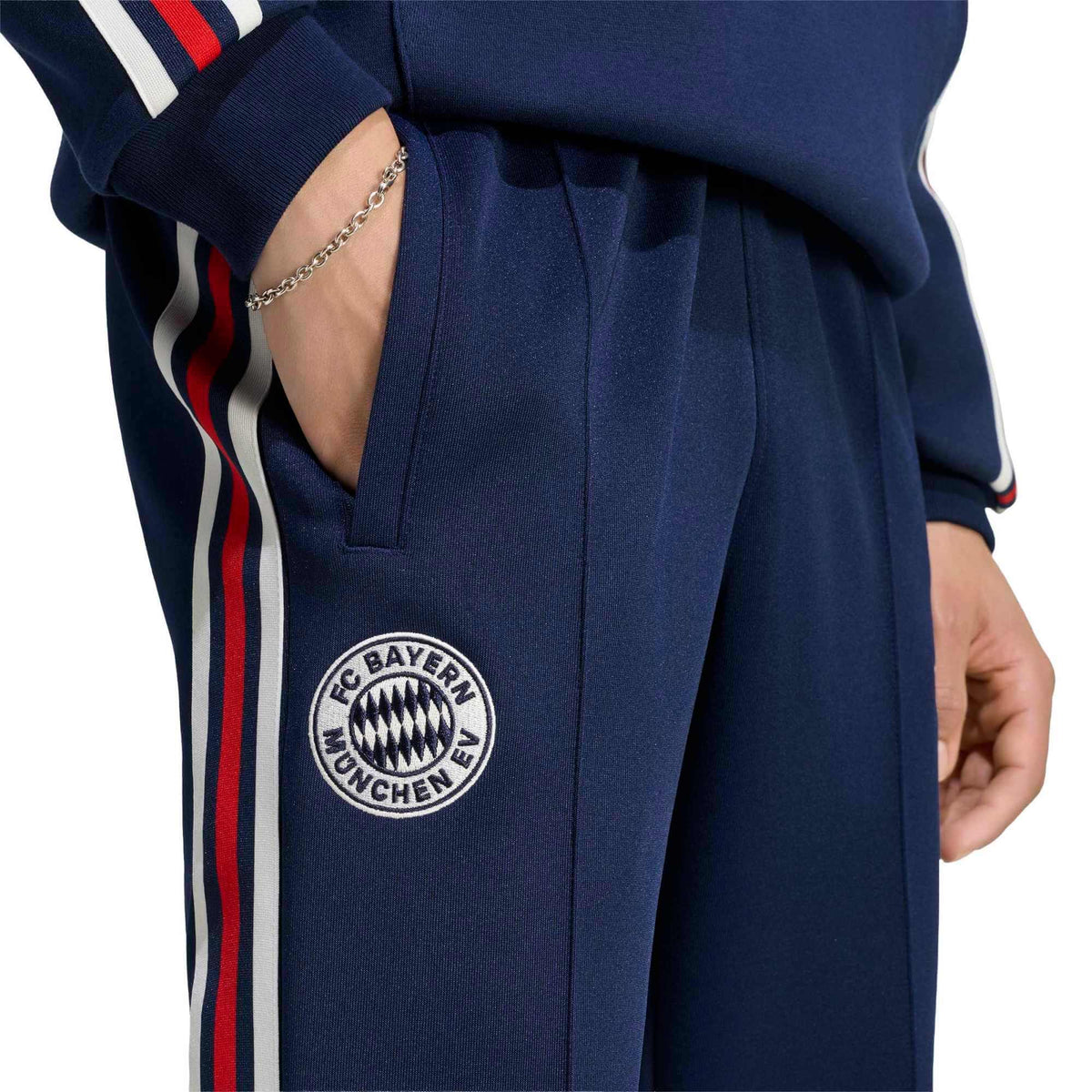 adidas 2026-27 Bayern Munich Men's Originals Track Pants (Detail 1)
