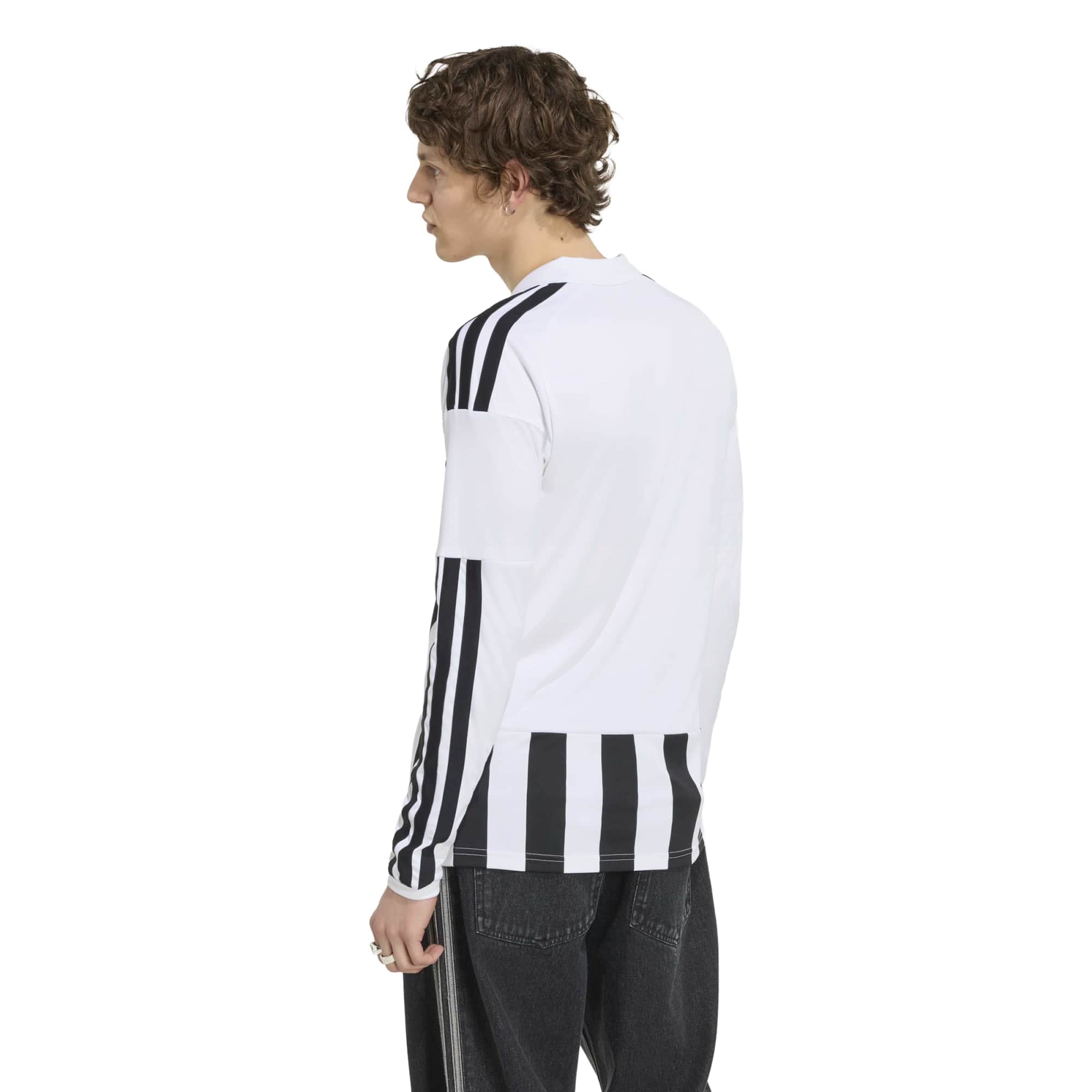 adidas 2026-27 Juventus Men's Stadium Home Long-Sleeve Soccer Jersey (Model - Back)