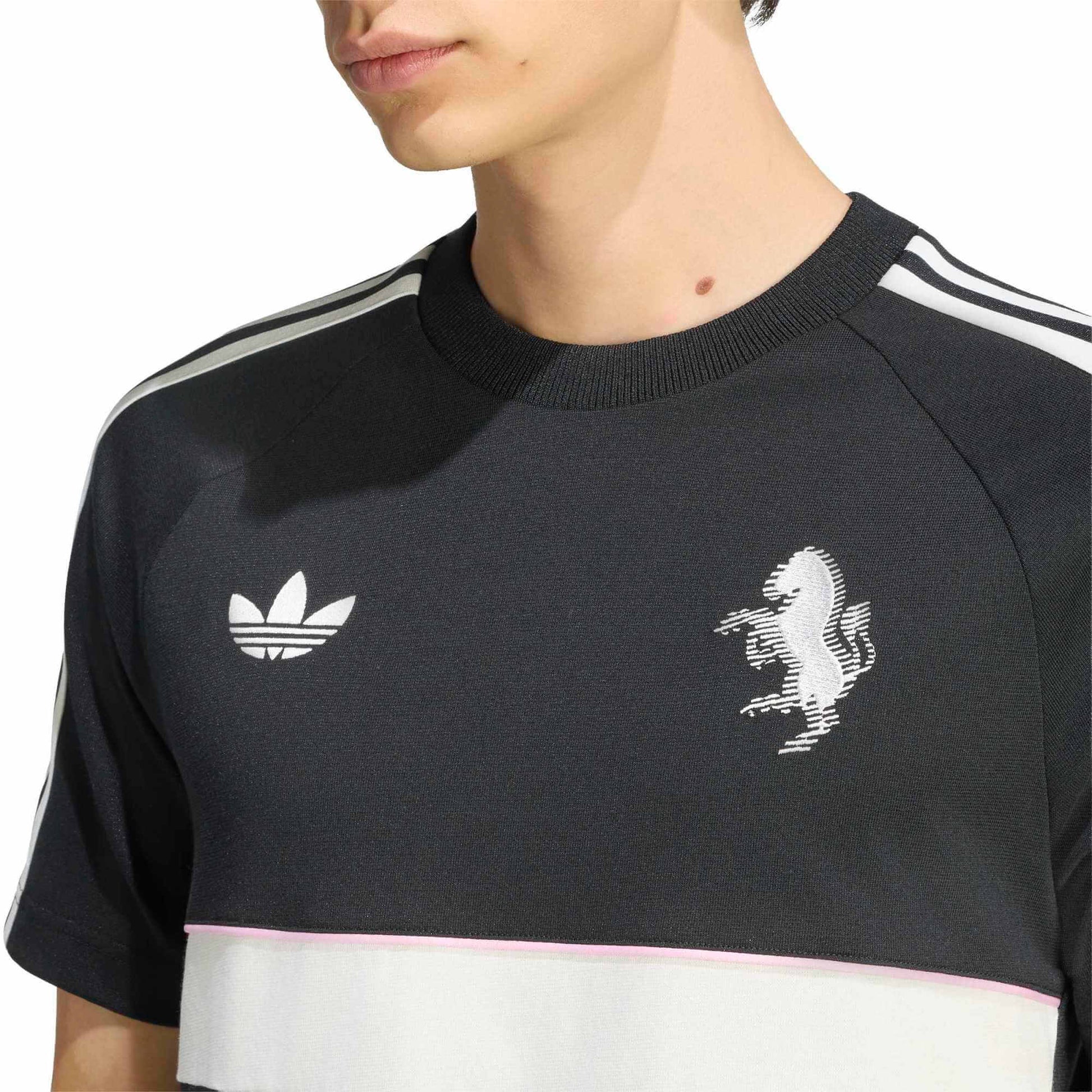 adidas 2026-27 Juventus Men's Turin Originals Tee (Detail 1)