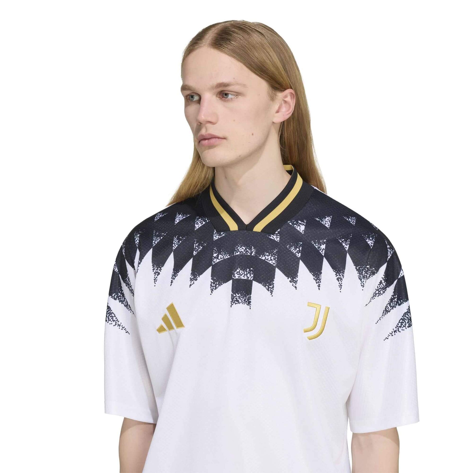 adidas 2026-27 Juventus Men's Turin Stadium Soccer Jersey (Detail 1)