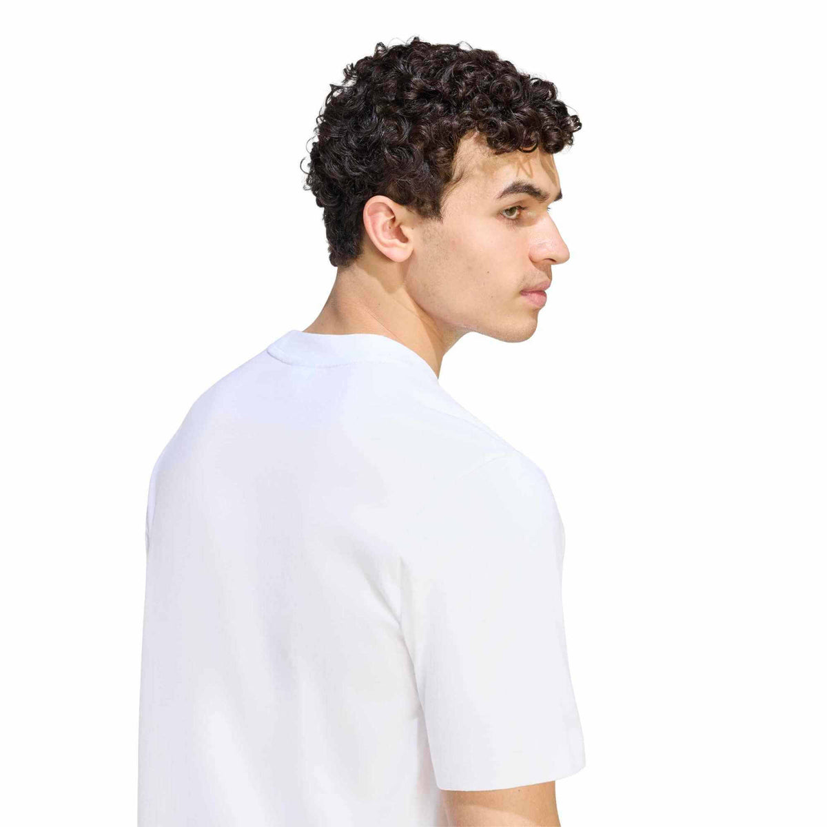 adidas 2026-27 Liverpool Men's Stadium Graphic Tee (Detail 2)