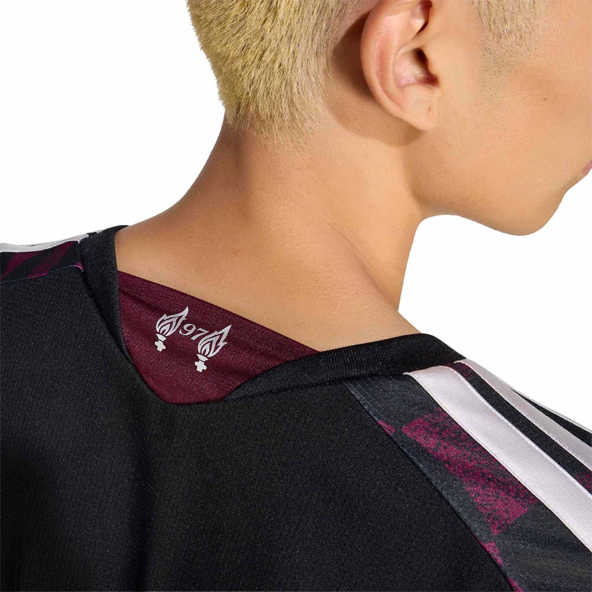 adidas 2026-27 Liverpool Men's Stadium Third Long-Sleeve Soccer Jersey (Detail 2)