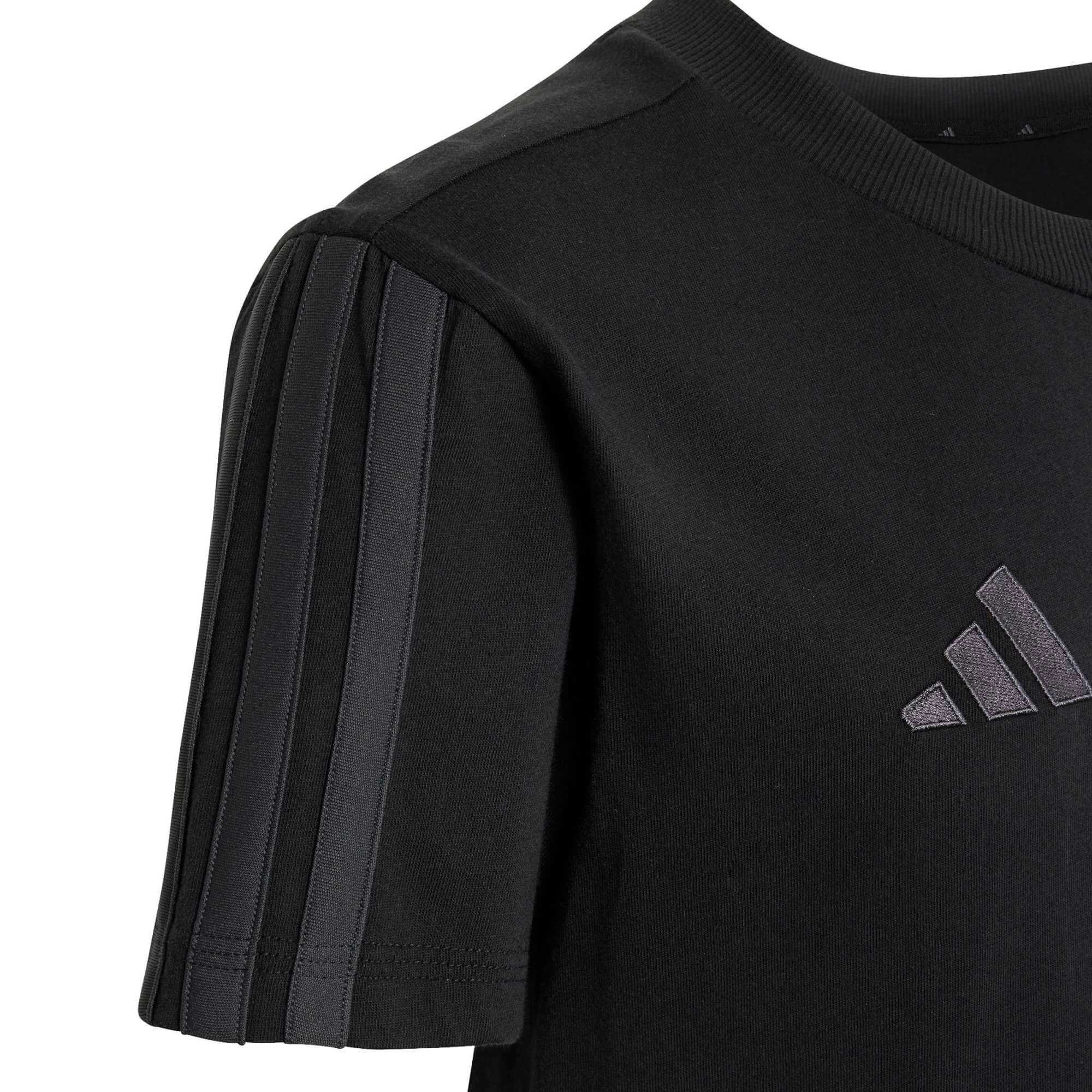 adidas 2026-27 Liverpool Youth Tee (Detail 2)