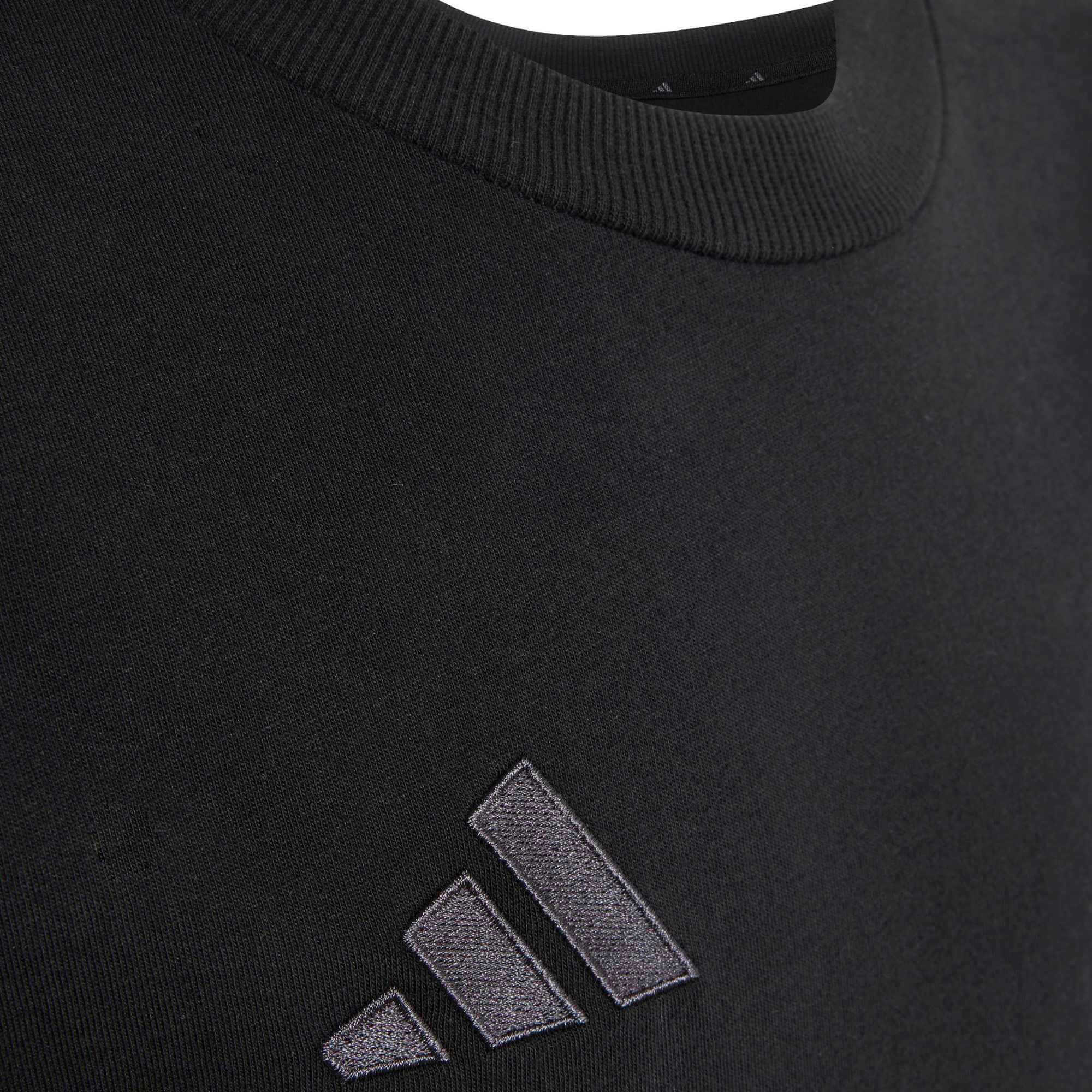 adidas 2026-27 Liverpool Youth Tee (Detail 3)