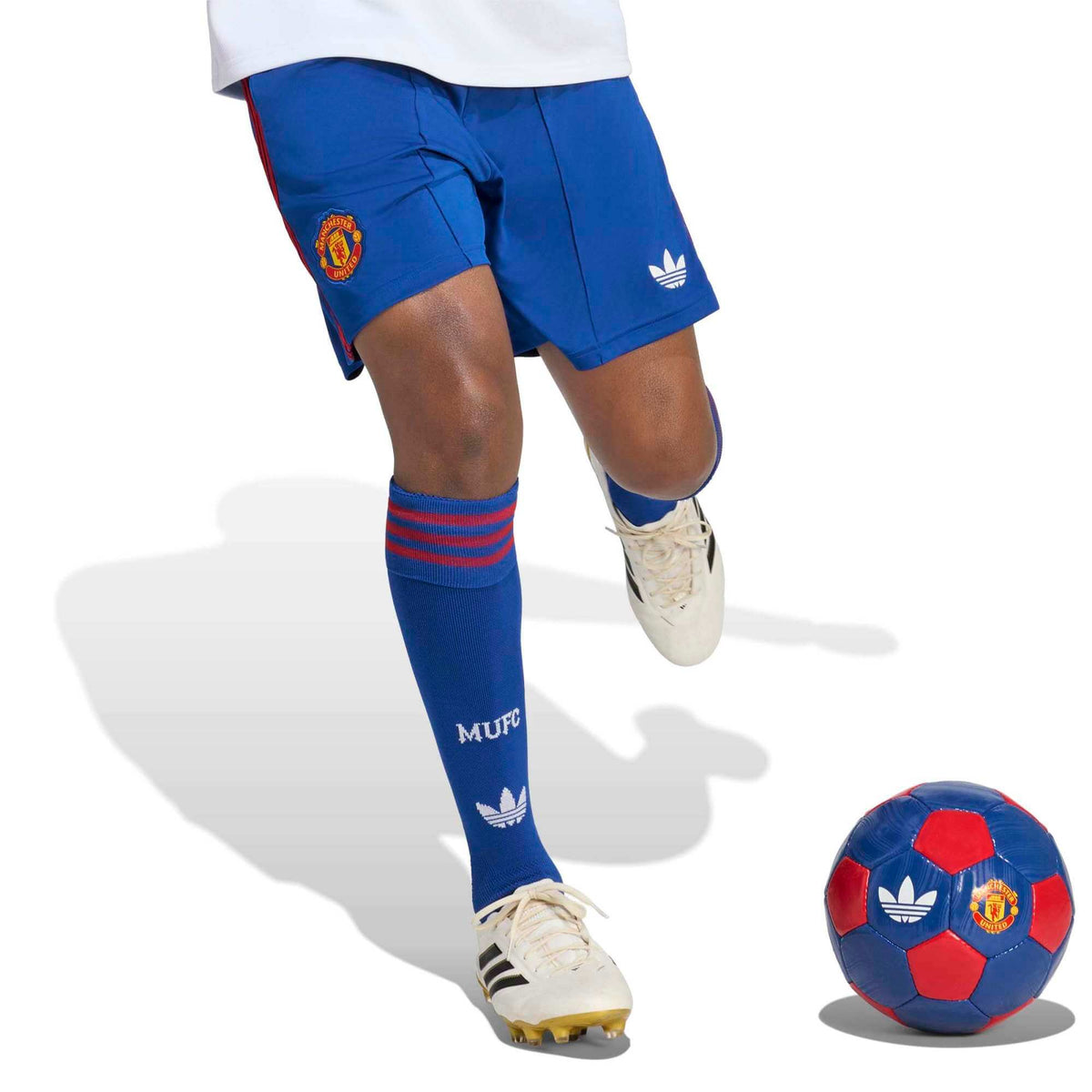 adidas 2026-27 Manchester United Men's Stadium Away Shorts (Model - Side)