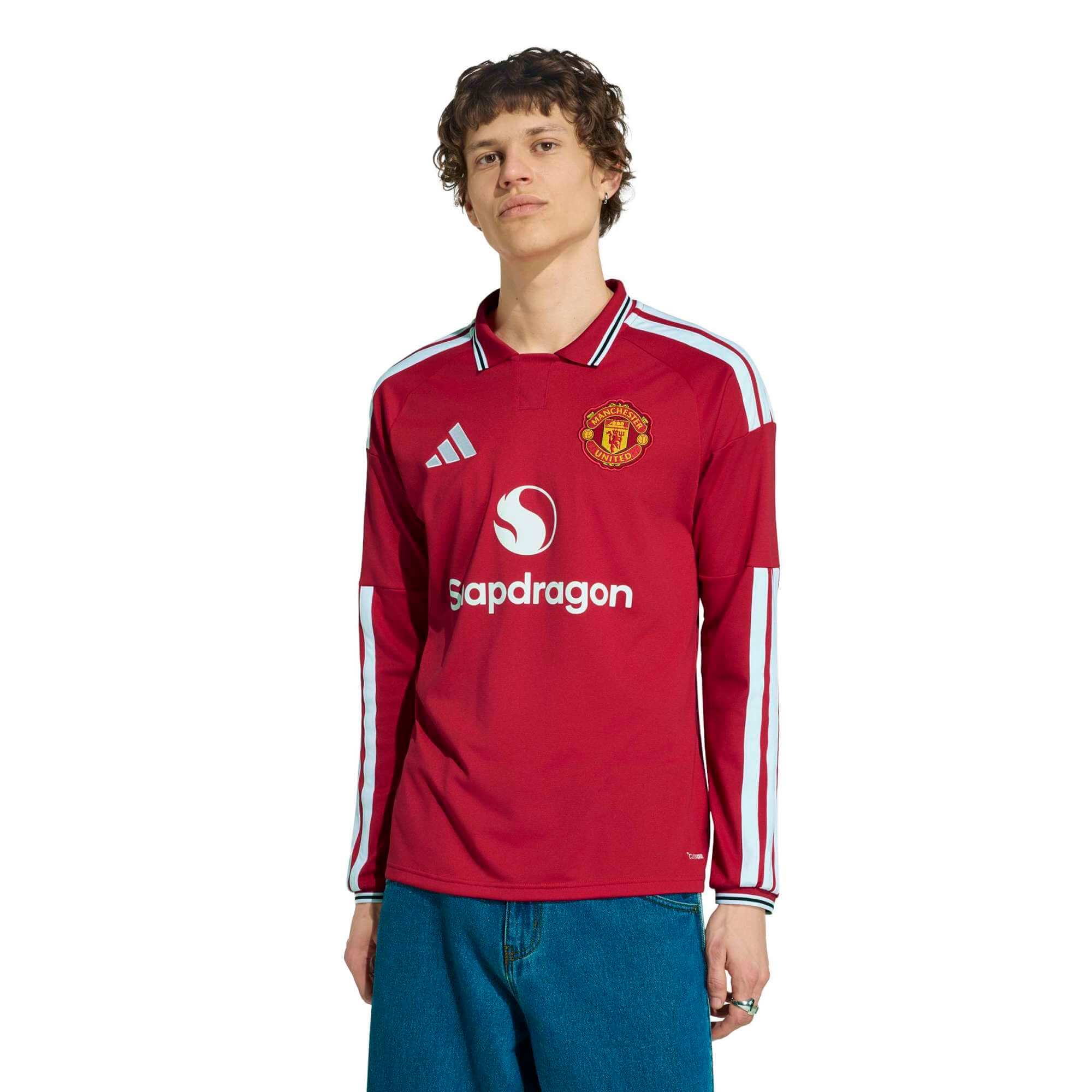 adidas 2026-27 Manchester United Men's Stadium Home Long-Sleeve Soccer Jersey (Model - Front)