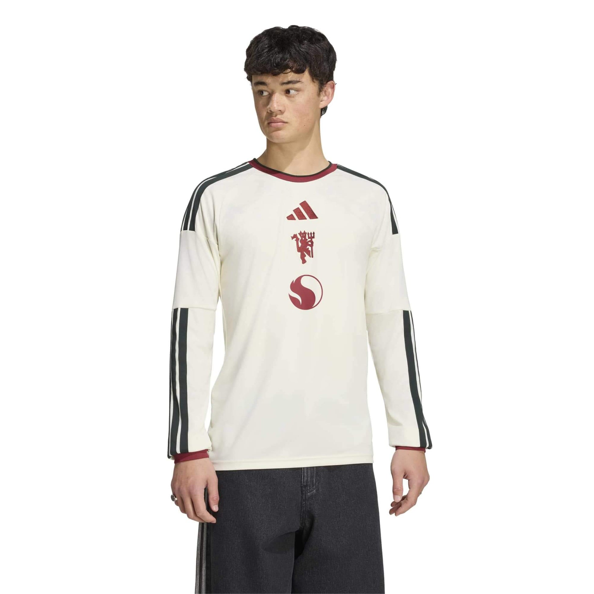 adidas 2026-27 Manchester United Men's Stadium Third Long-Sleeve Soccer Jersey (Model - Front)