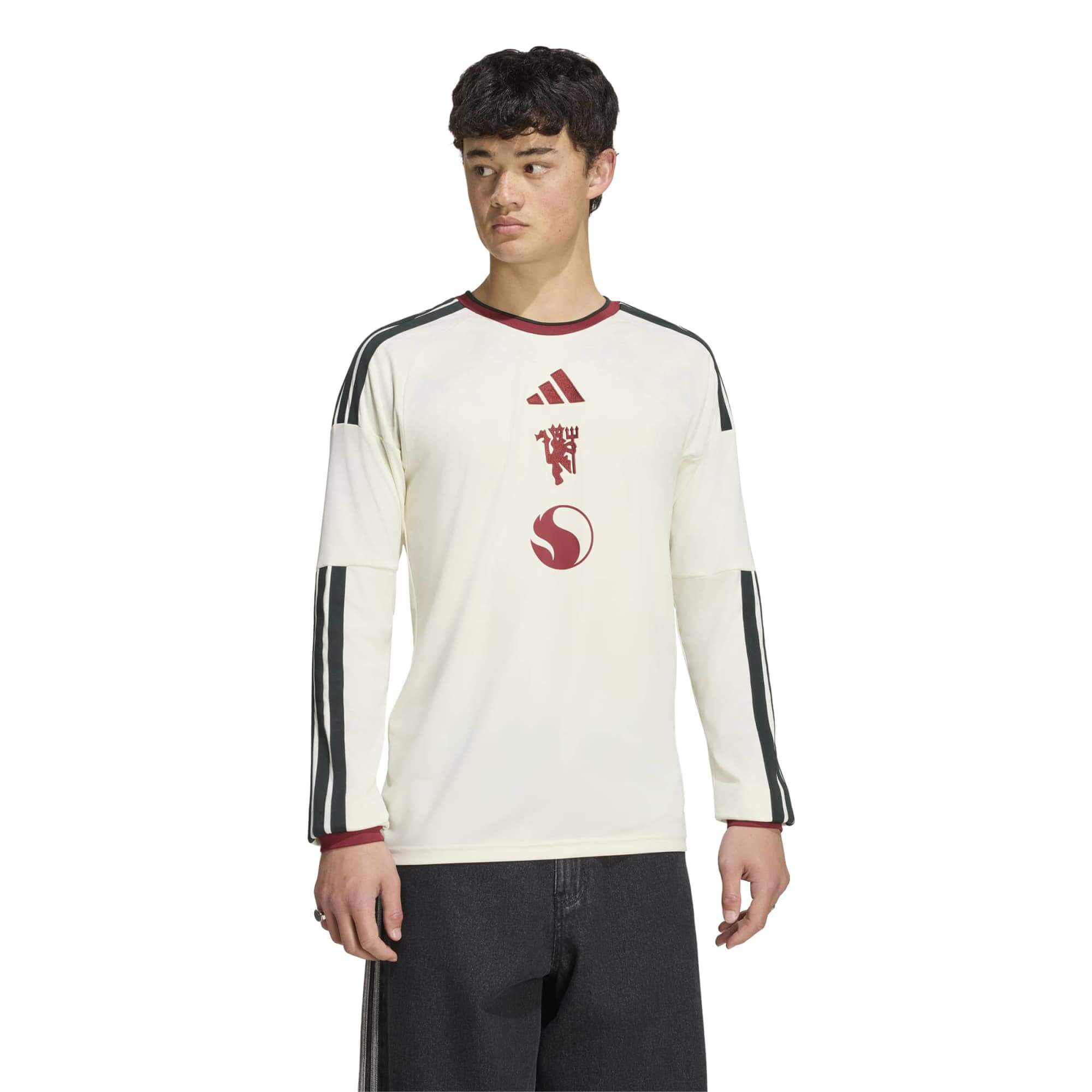 adidas 2026-27 Manchester United Men's Stadium Third Long-Sleeve Soccer Jersey (Model - Front)