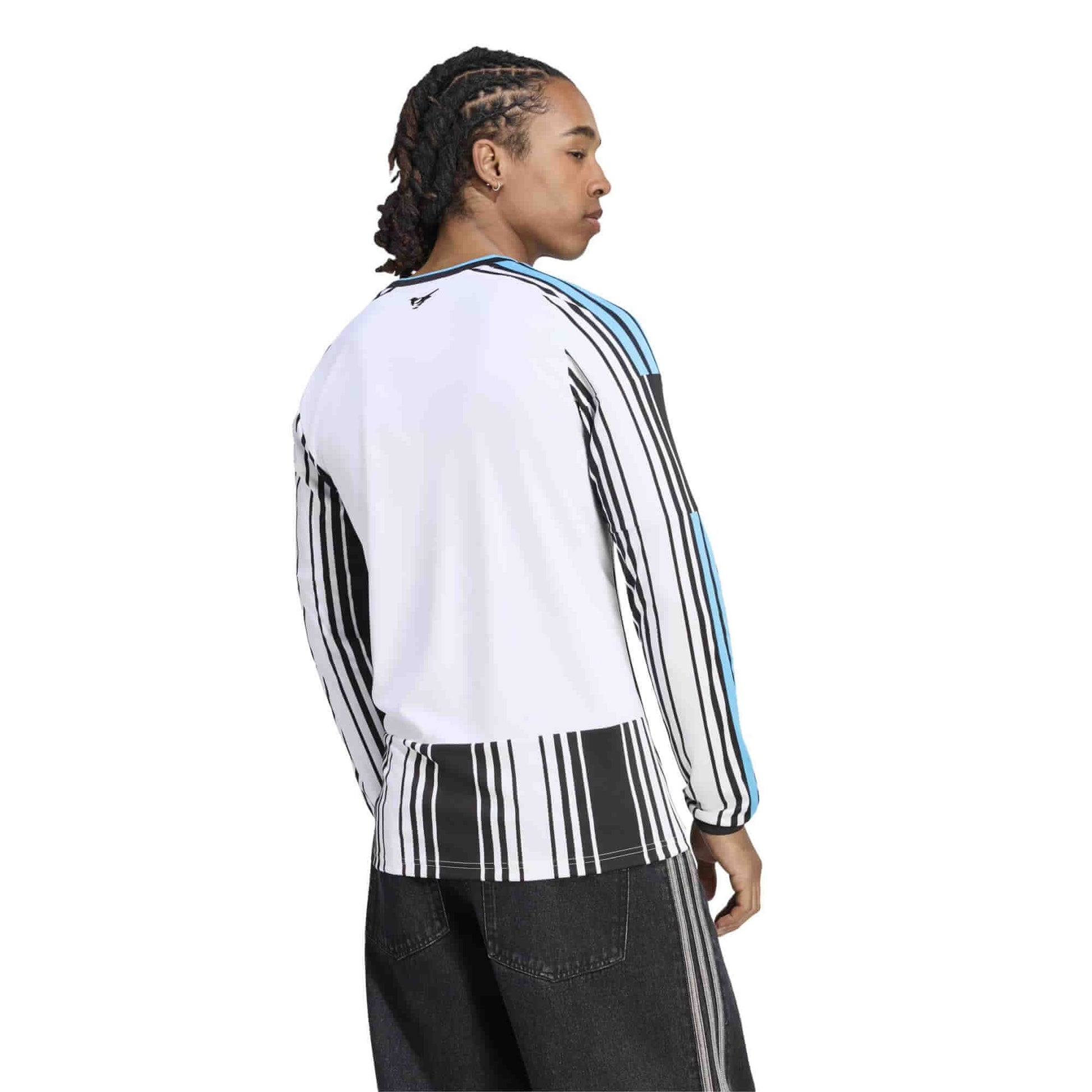 adidas 2026-27 Newcastle Men's Stadium Home Long-Sleeve Soccer Jersey (Model - Back)
