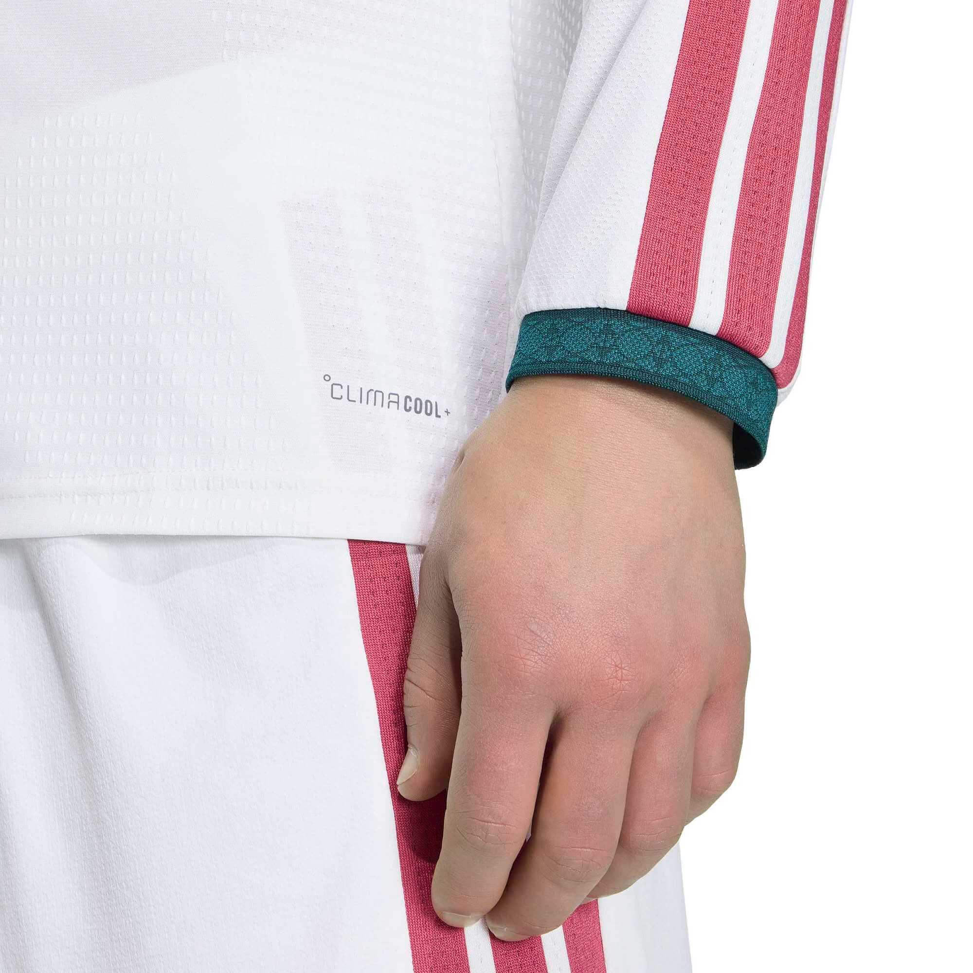 adidas 2026-27 Real Madrid Men's Authentic Home Long-Sleeve Soccer Jersey (Detail 1)