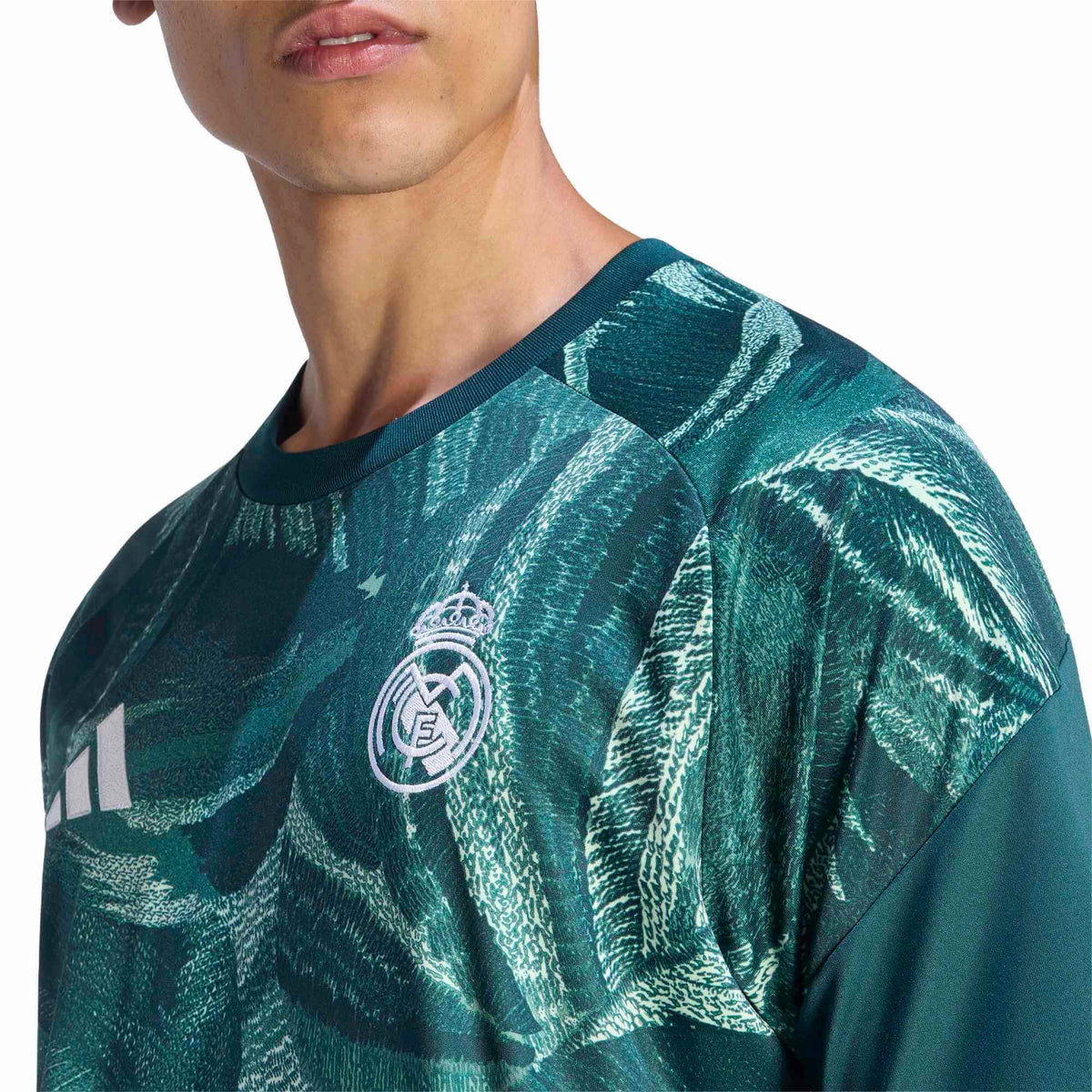 adidas 2026-27 Real Madrid Men's Pre-Match Soccer Jersey Aurora Ivy / Semi Green Spark (Detail 1)