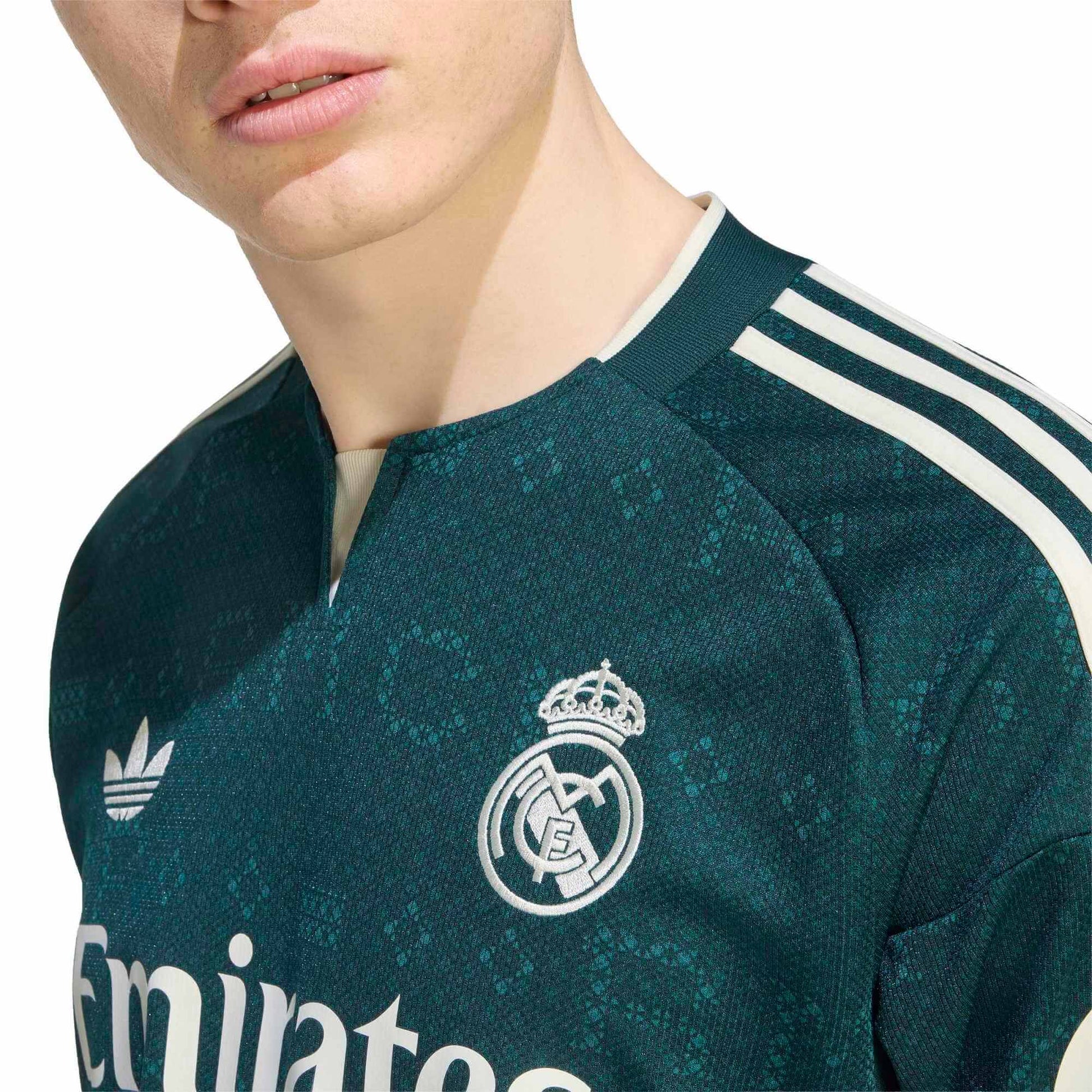 adidas 2026-27 Real Madrid Men's Stadium Away Long-Sleeve Soccer Jersey (Detail 1)