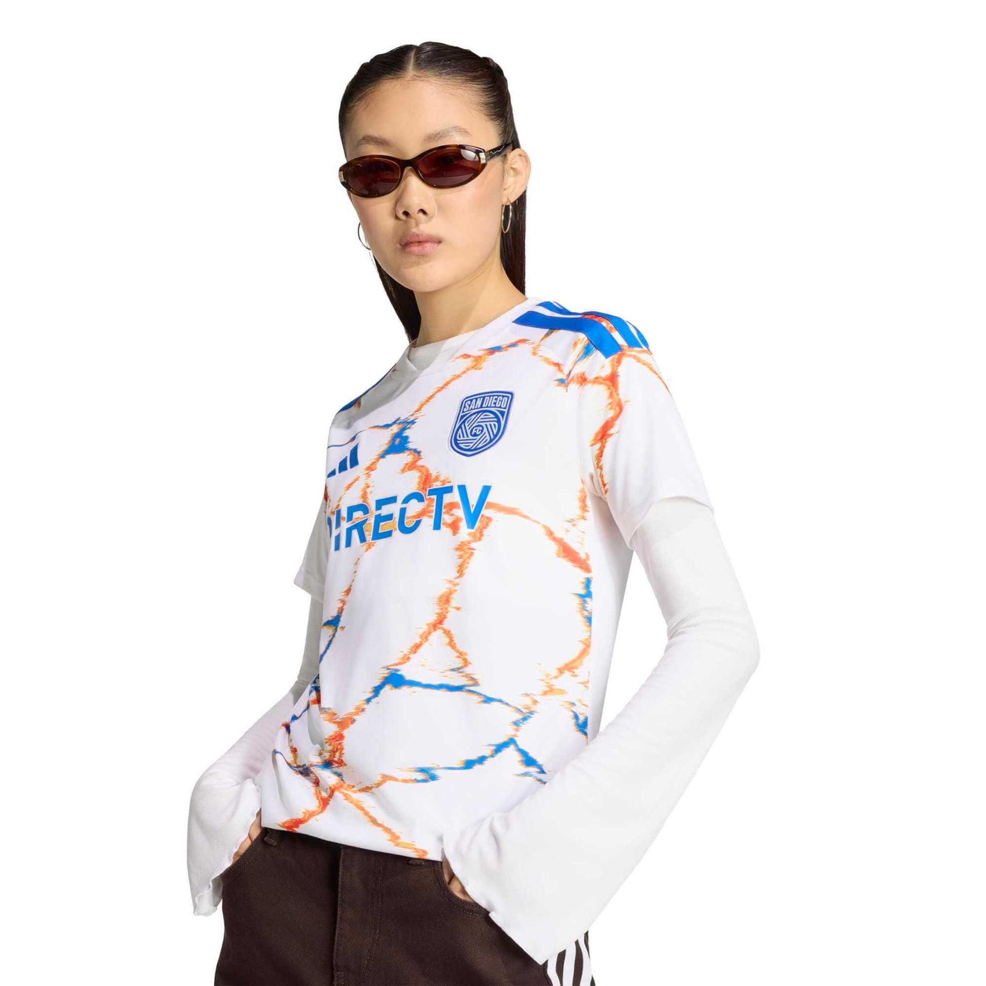 adidas 2026-27 San Diego Women's Stadium Away Soccer Jersey (Model - Side)