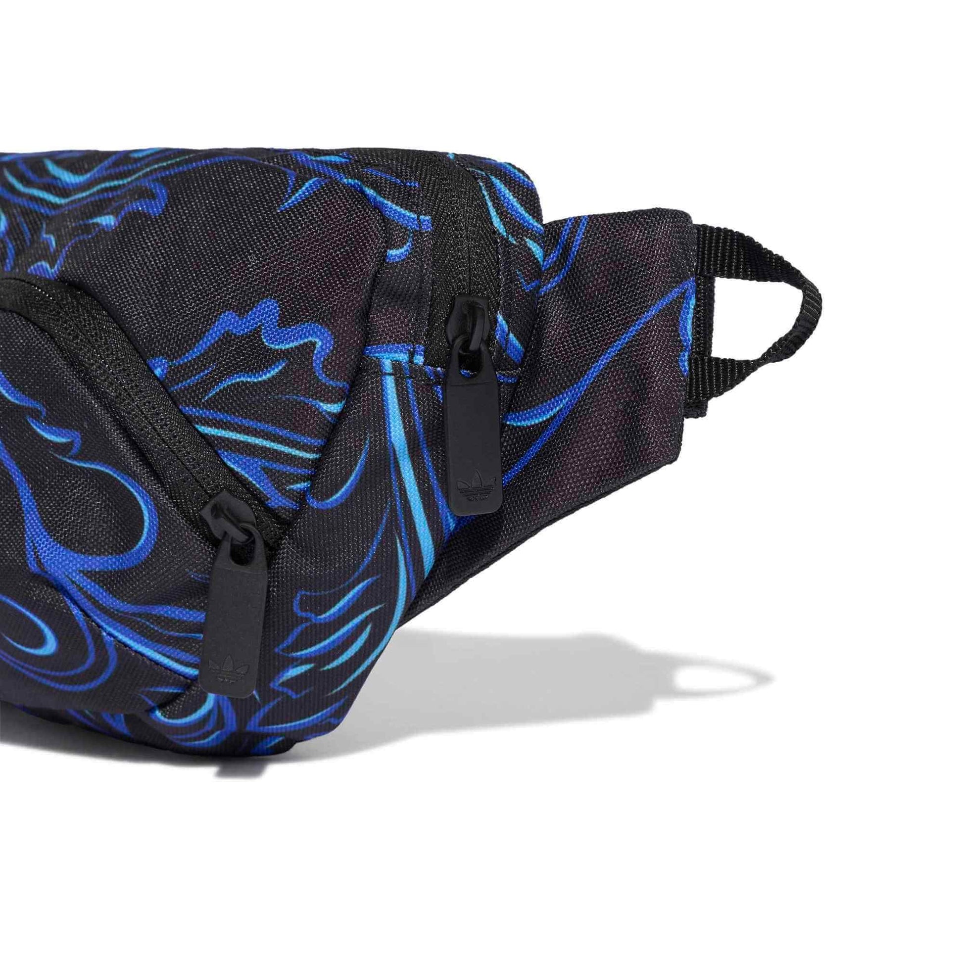adidas 2026 Argentina Waistbag (Detail 2)