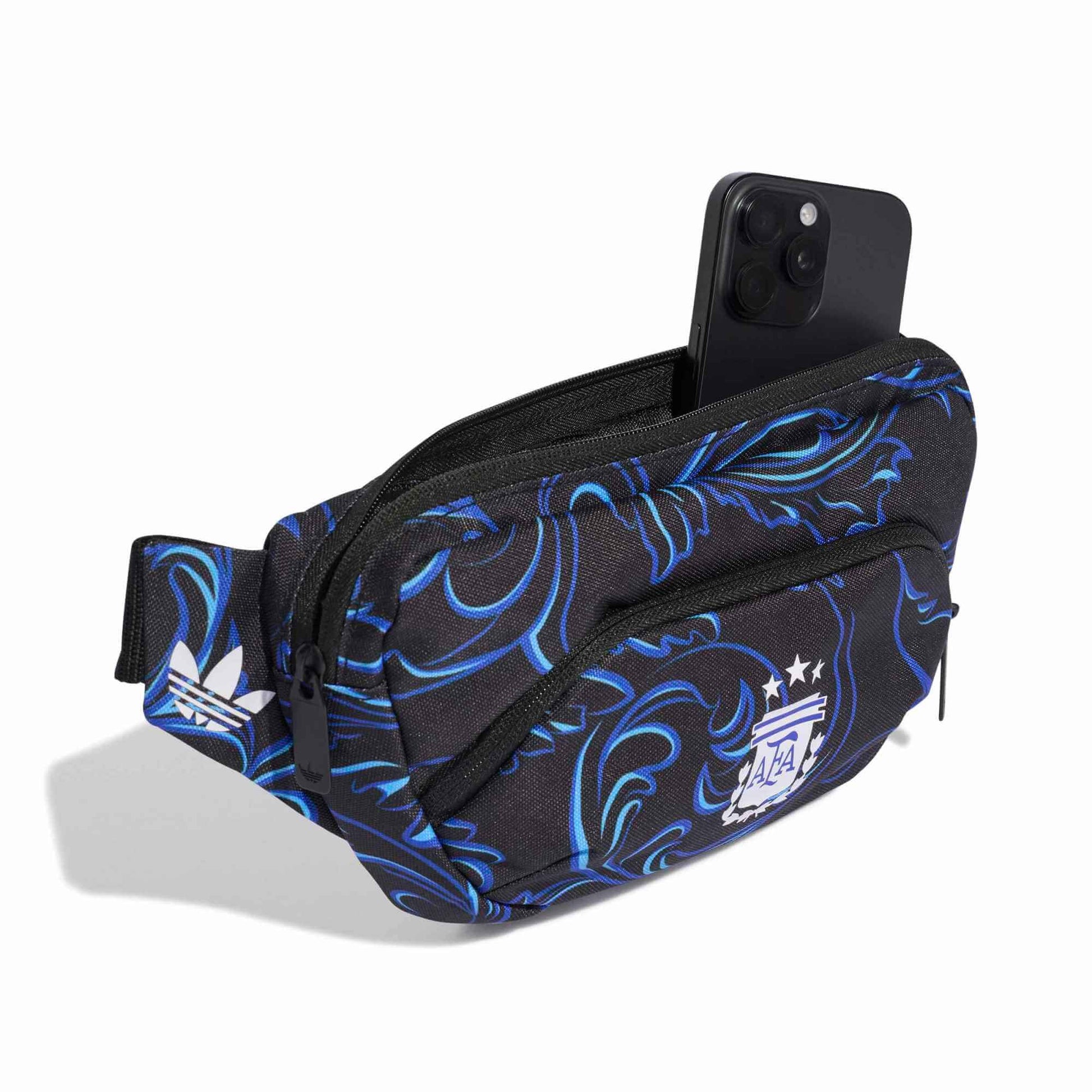 adidas 2026 Argentina Waistbag (Lateral - Top Open)