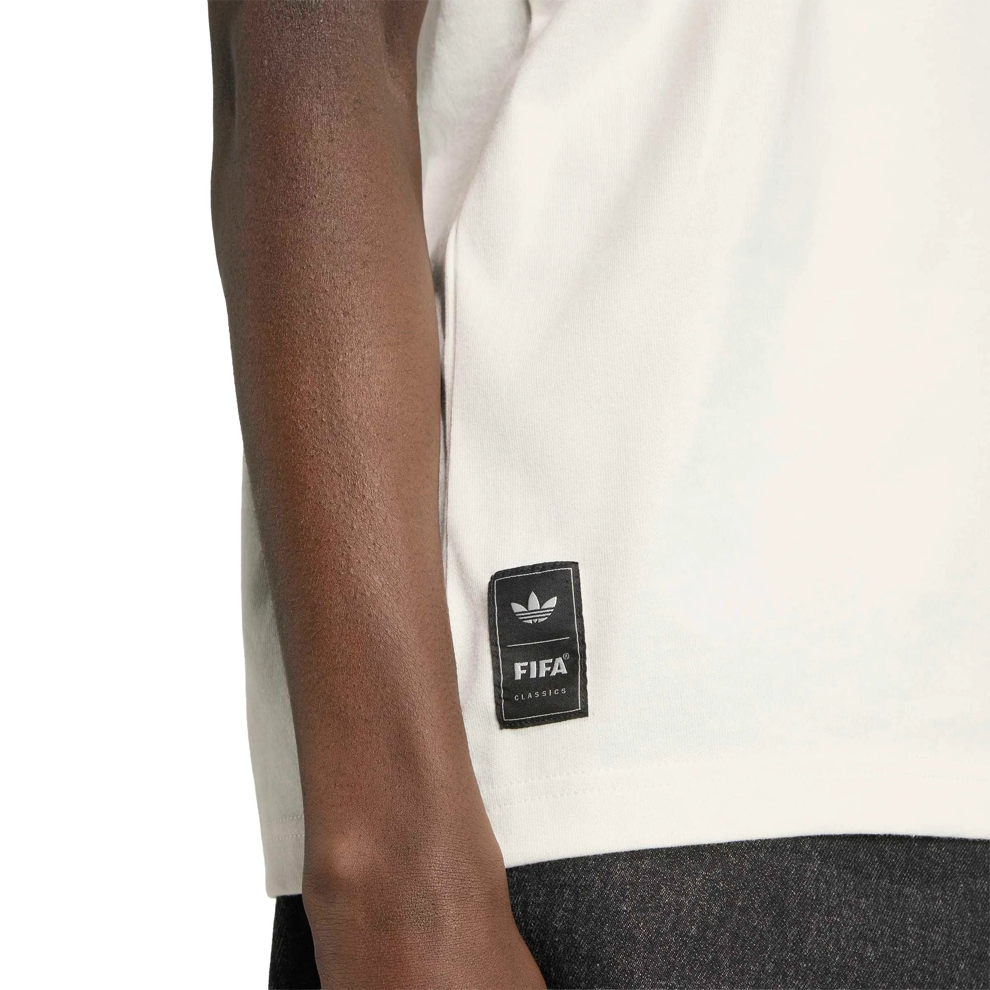 adidas 2026 FIFA World Cup Men's Mascot Tee Cloud White (Detail 2)