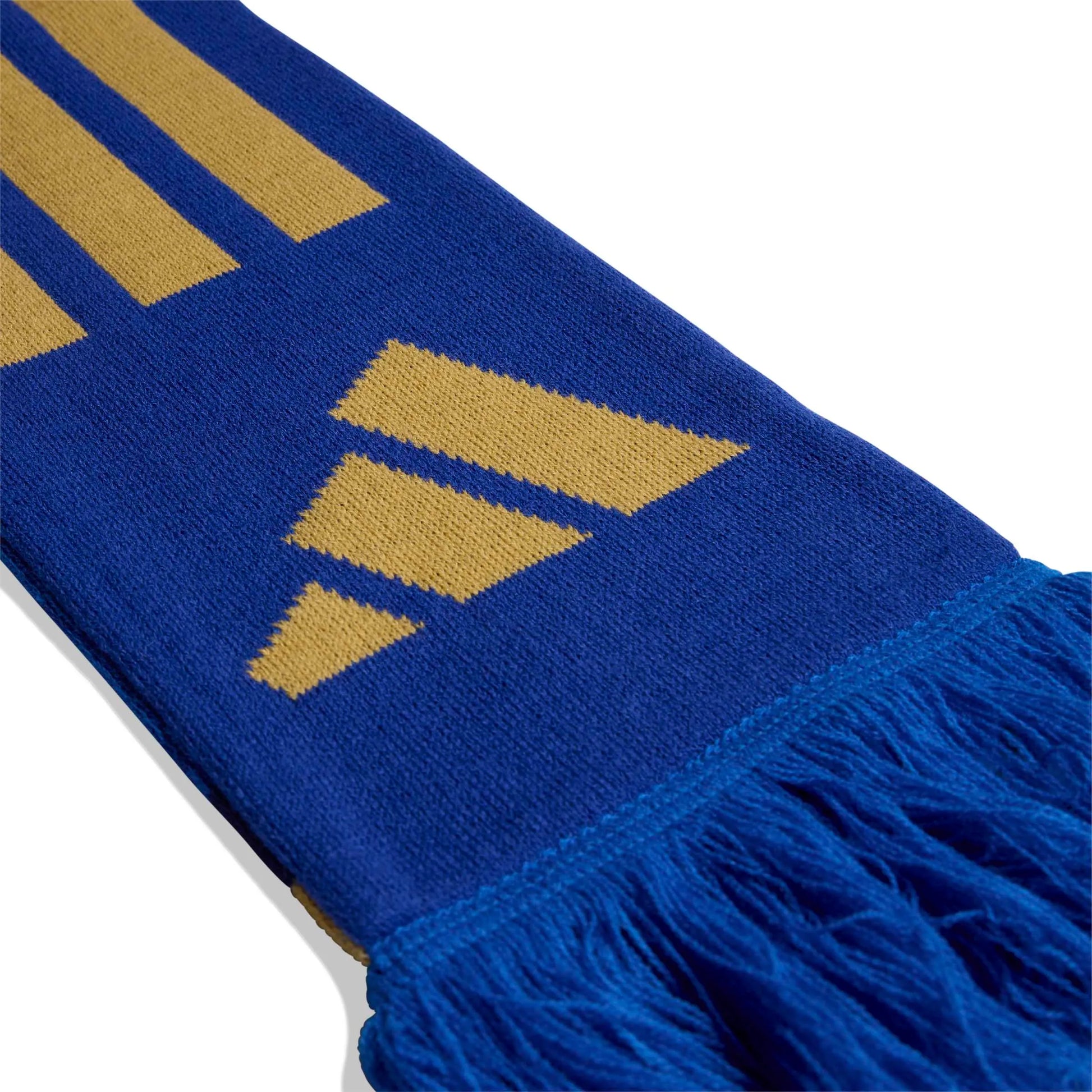 adidas 2026 Italy Scarf (Detail 1)