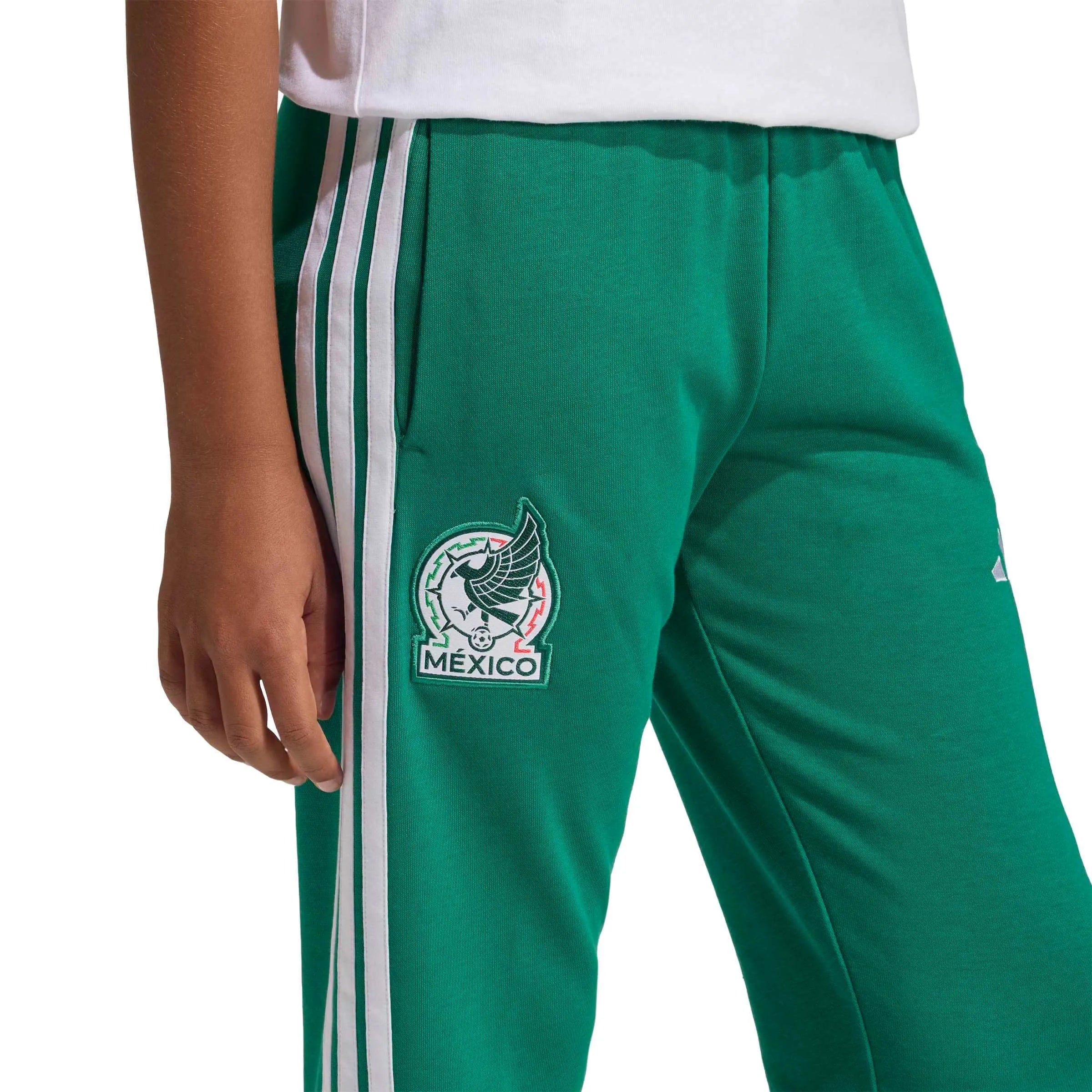 adidas 2026 Mexico Youth Pants (Detail 2)