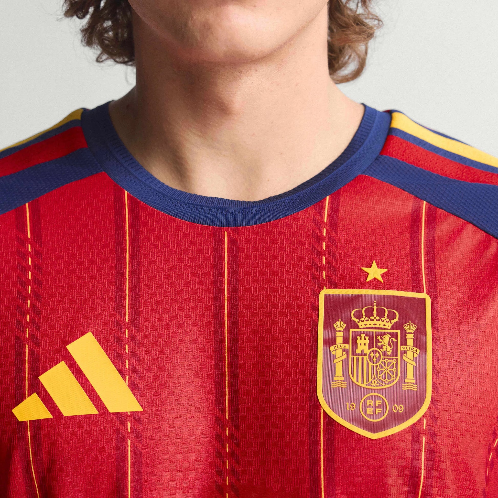 adidas 2026 Spain Men's Authentic Home Long-Sleeve Soccer Jersey (Detail 4)