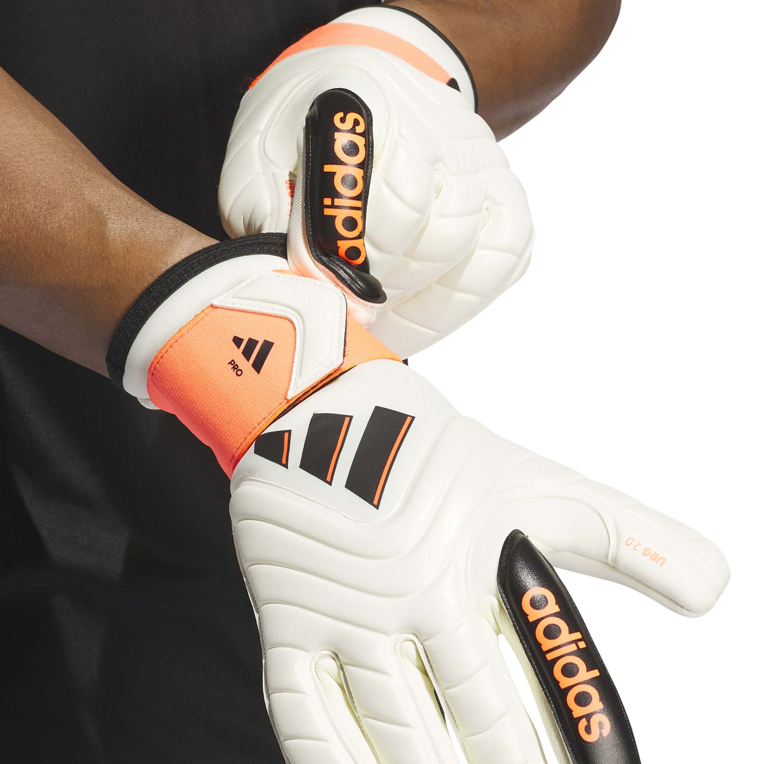 adidas Copa GL Pro Goalkeeper Gloves (Detail 1)