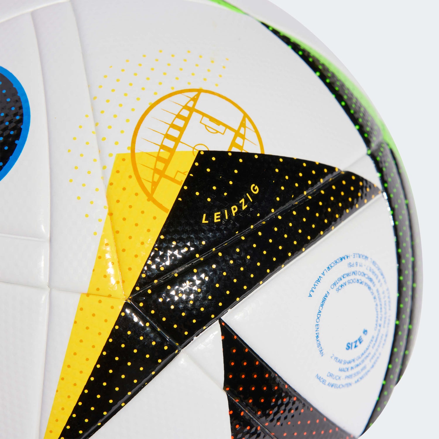 adidas Euro 24 Fussballliebe Replica Ball (Detail 2)