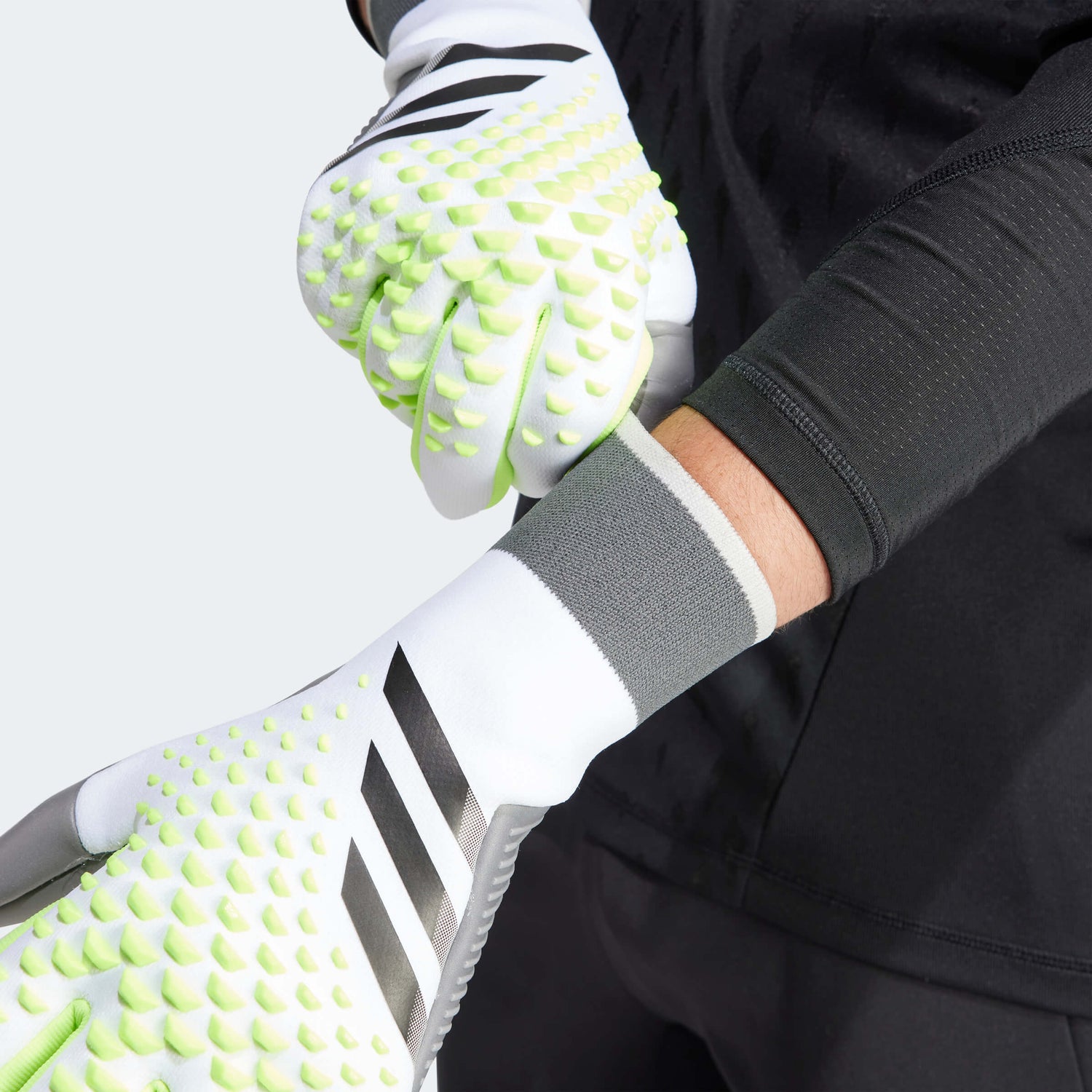 adidas FA23 Predator GL Pro Goalkeeper Gloves (Detail 2)