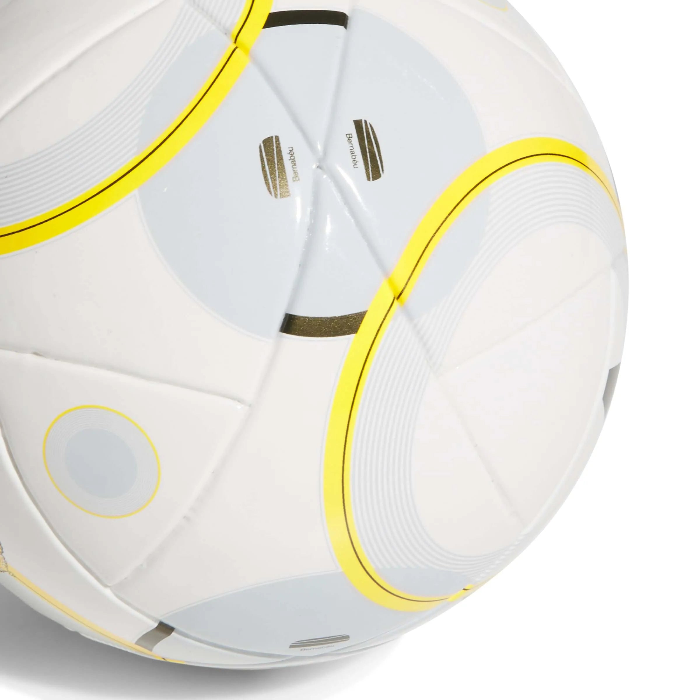 adidas Real Madrid Mini Soccer Ball (Detail 2)