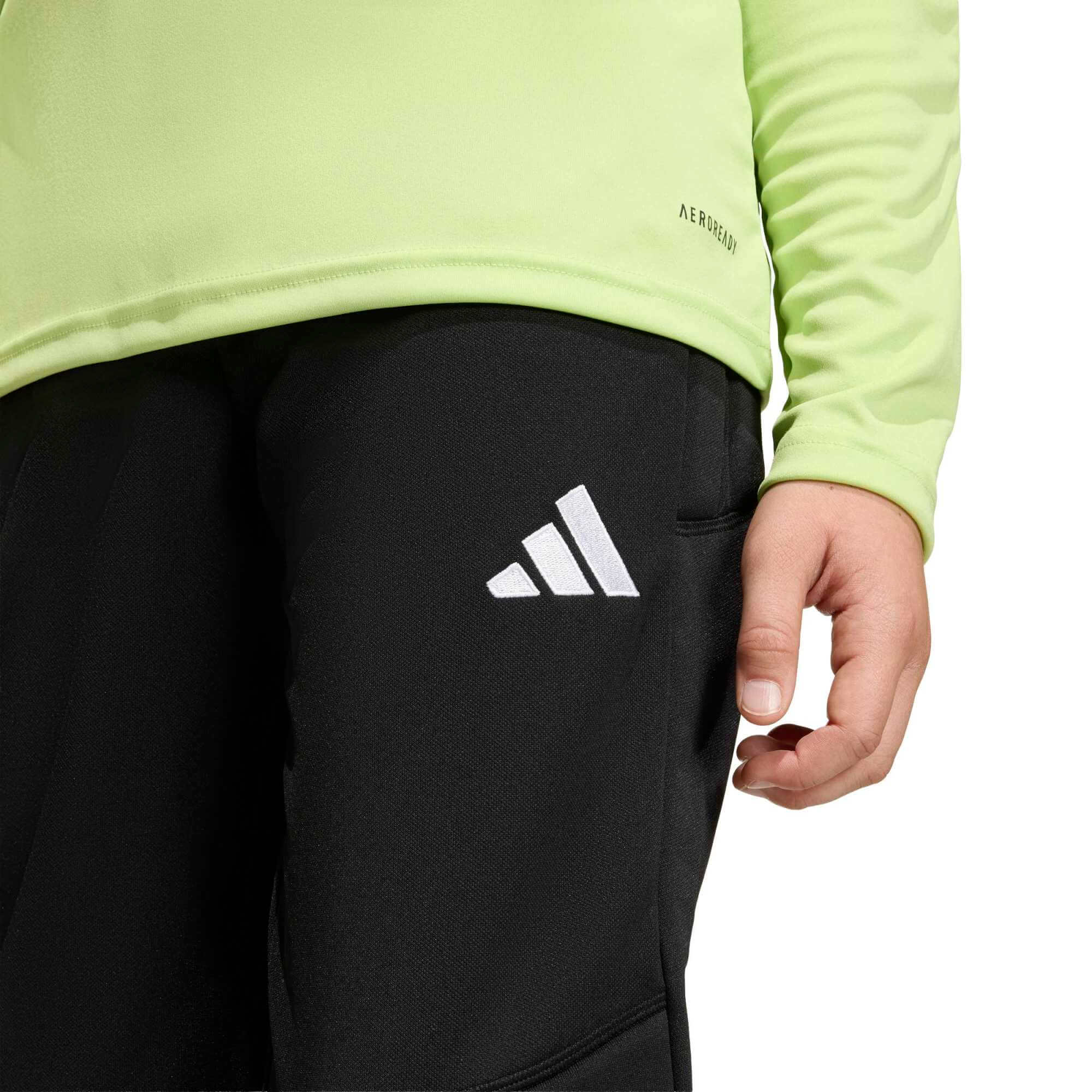 adidas Tierro 26 Youth Goalkeeper Pants (Detail 1)