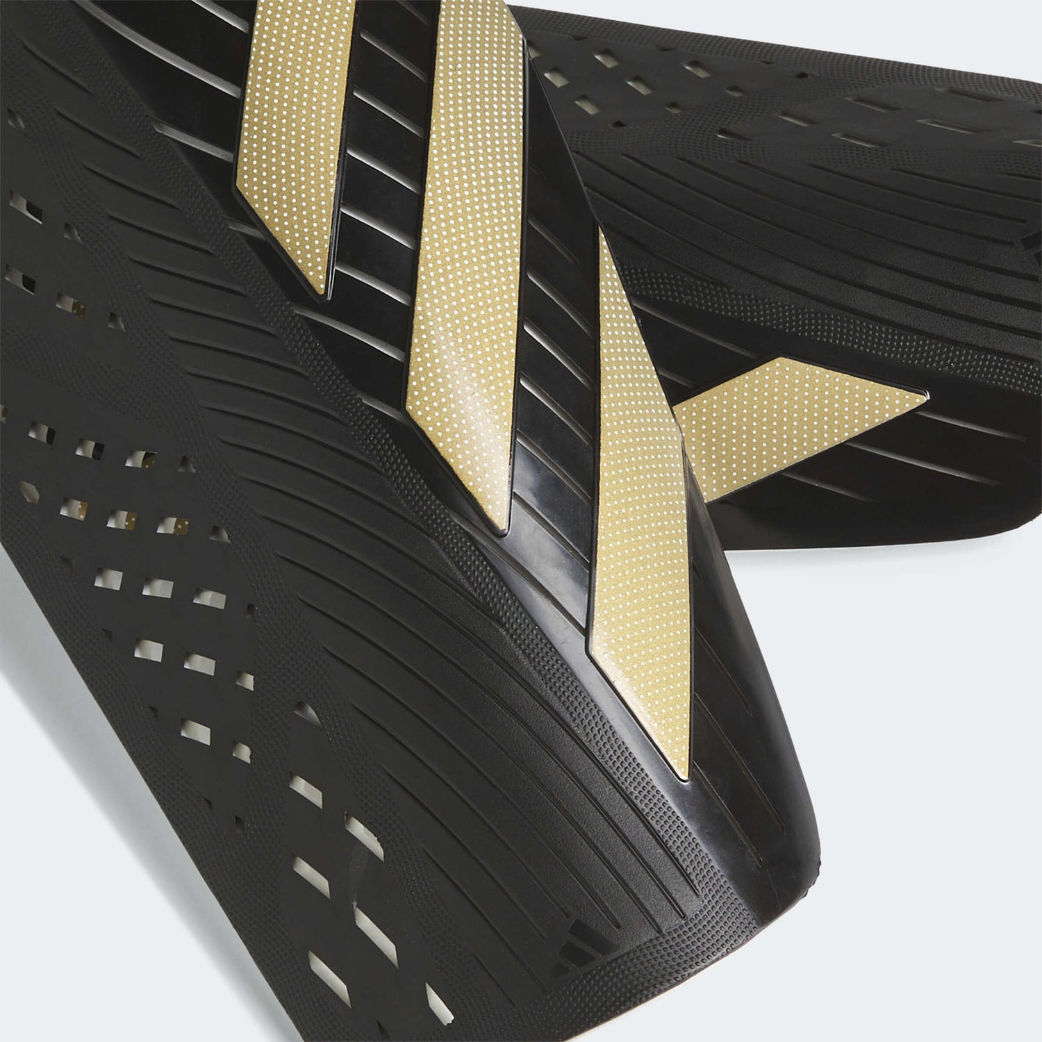 adidas Tiro Club Shin Guards Black - Gold Metallic (Detail 1)