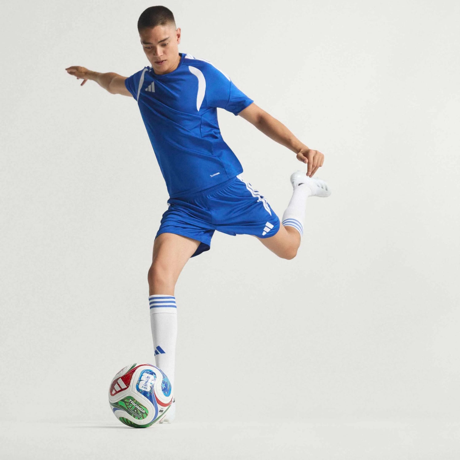 adidas World Cup 2026 Pro Official Match Soccer Ball (Model 3)
