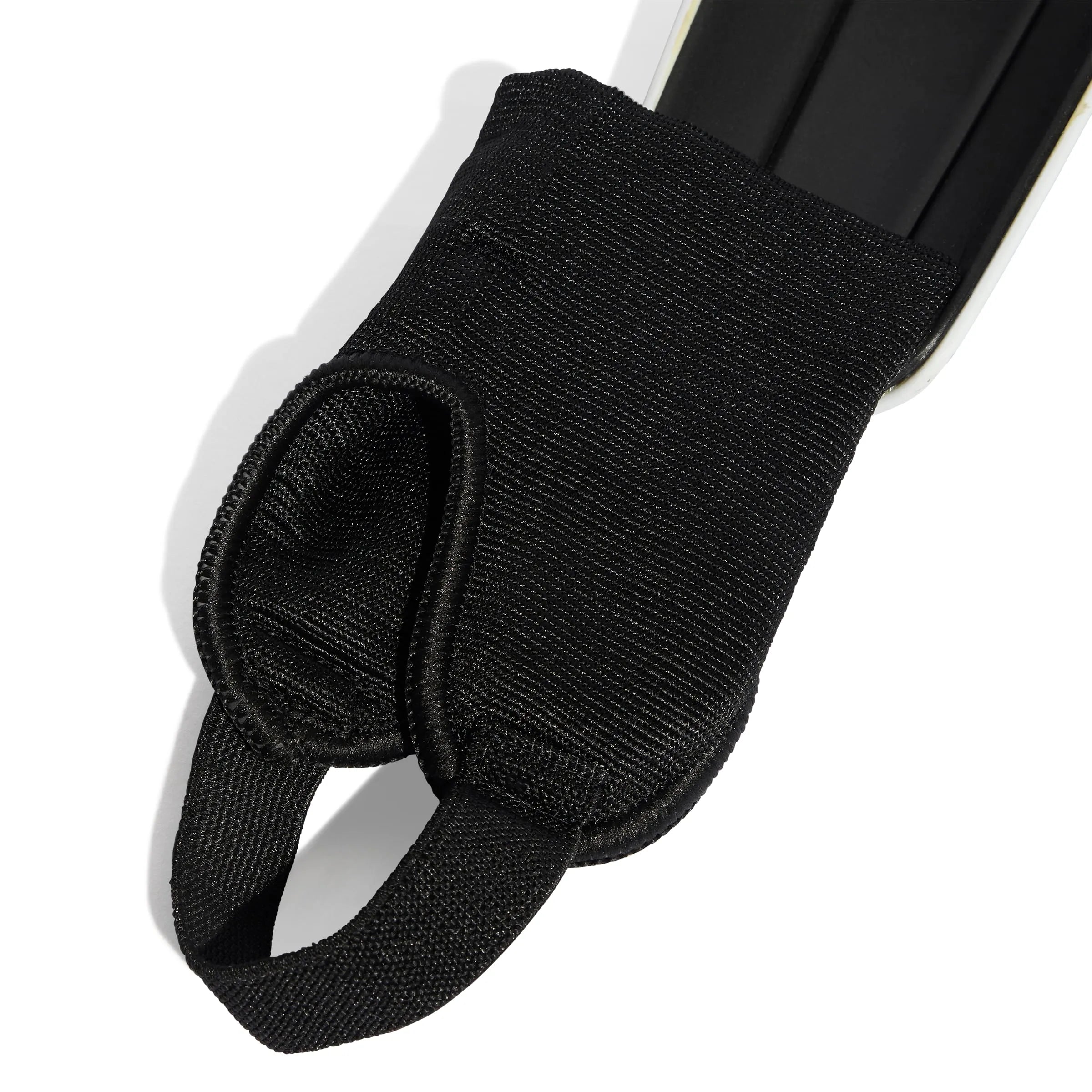 adidas Youth Messi Match Shin Guards (Detail 1)