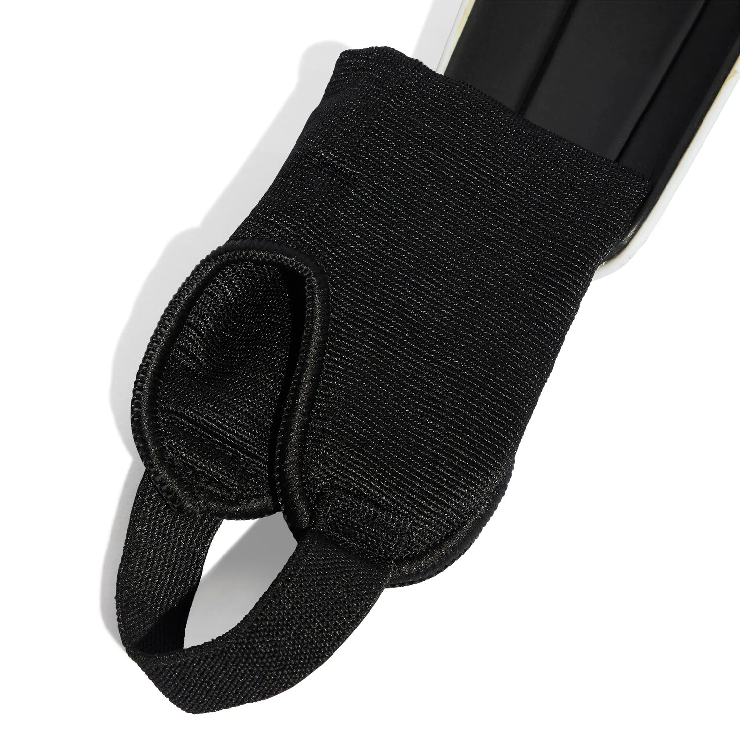 adidas Youth Messi Match Shin Guards (Detail 1)