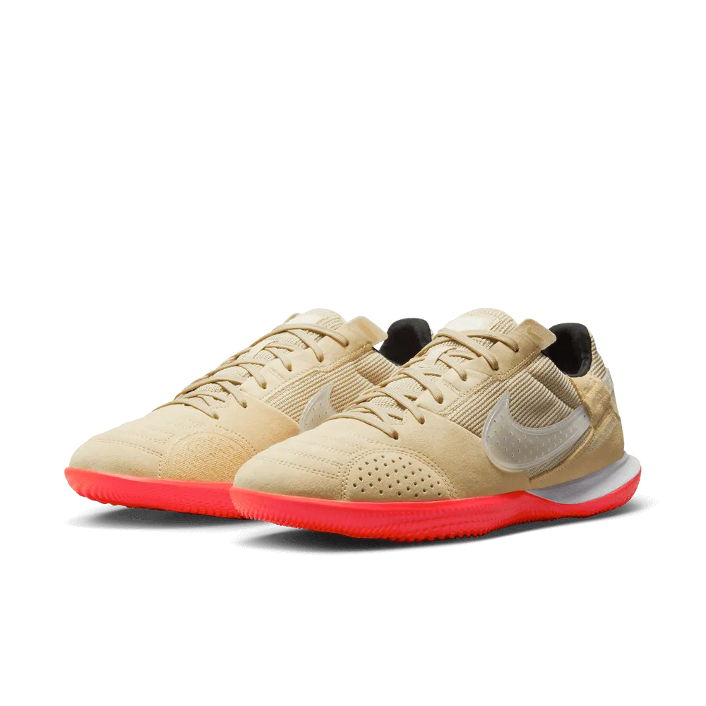 Nike Streetgato  Indoor - Gold - White - Infrared (Pair - Lateral)