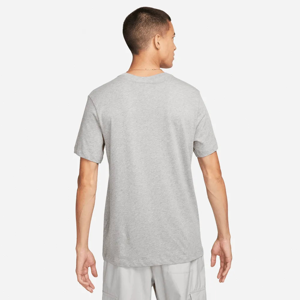 Nike 2023-24 Barcelona Men's Crest Tee (Model - Back)