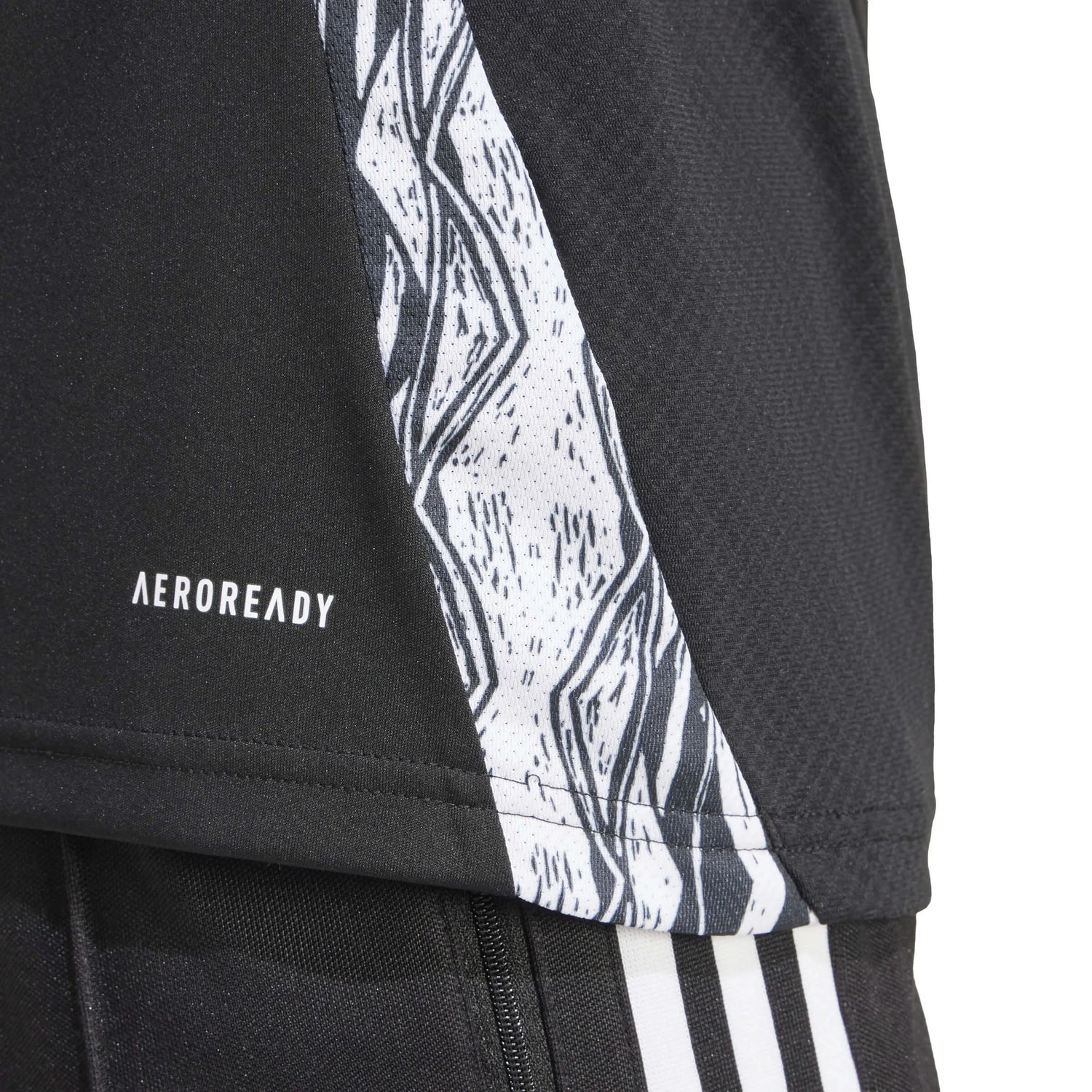 adidas 2024-25 Arsenal Men's Stadium Away Jersey (Detail 2)